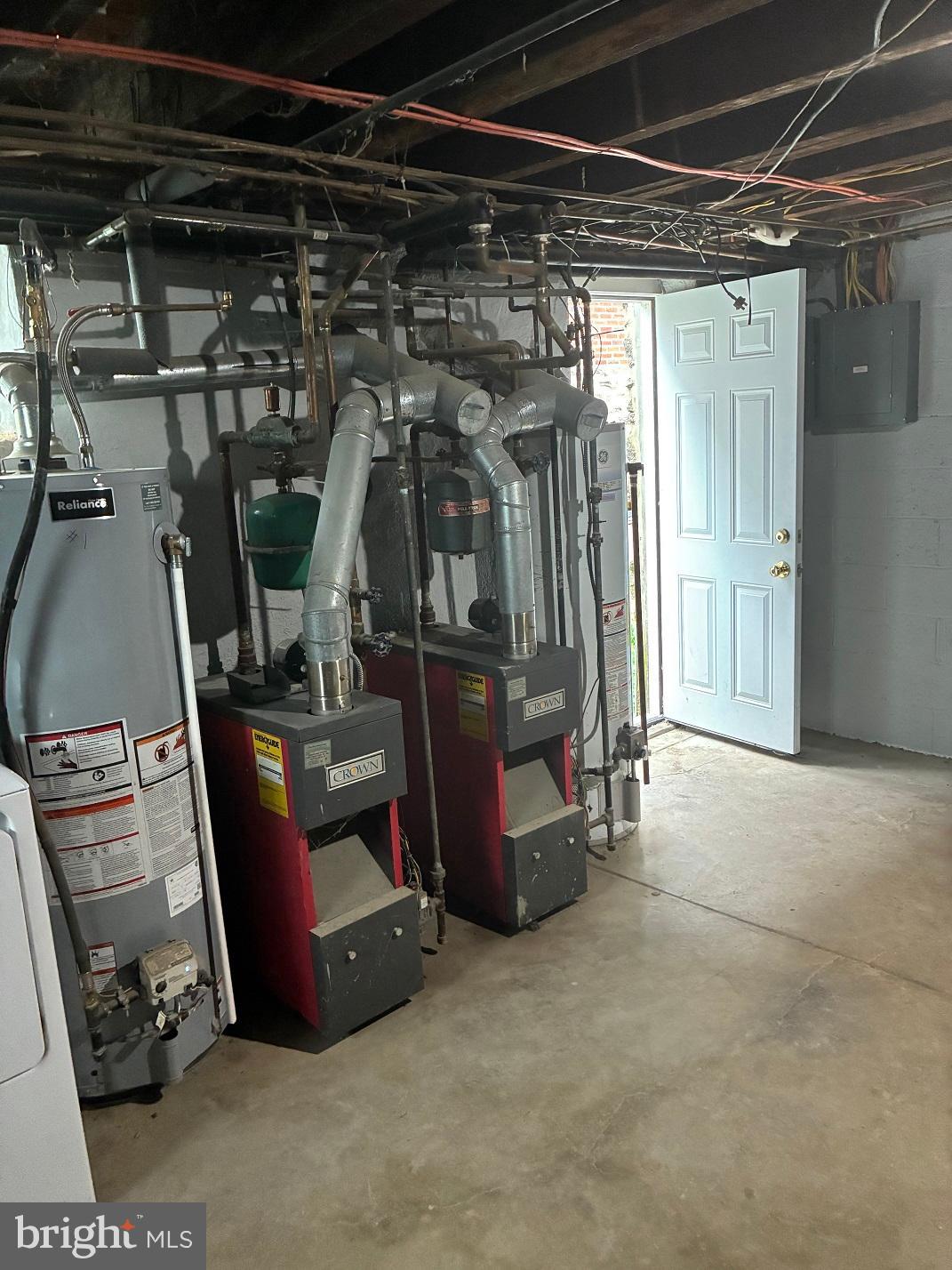 OVERBROOK PARK - Residential Lease