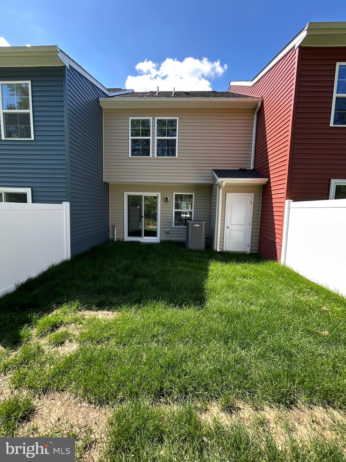 WHISPERING PINES - Residential Lease