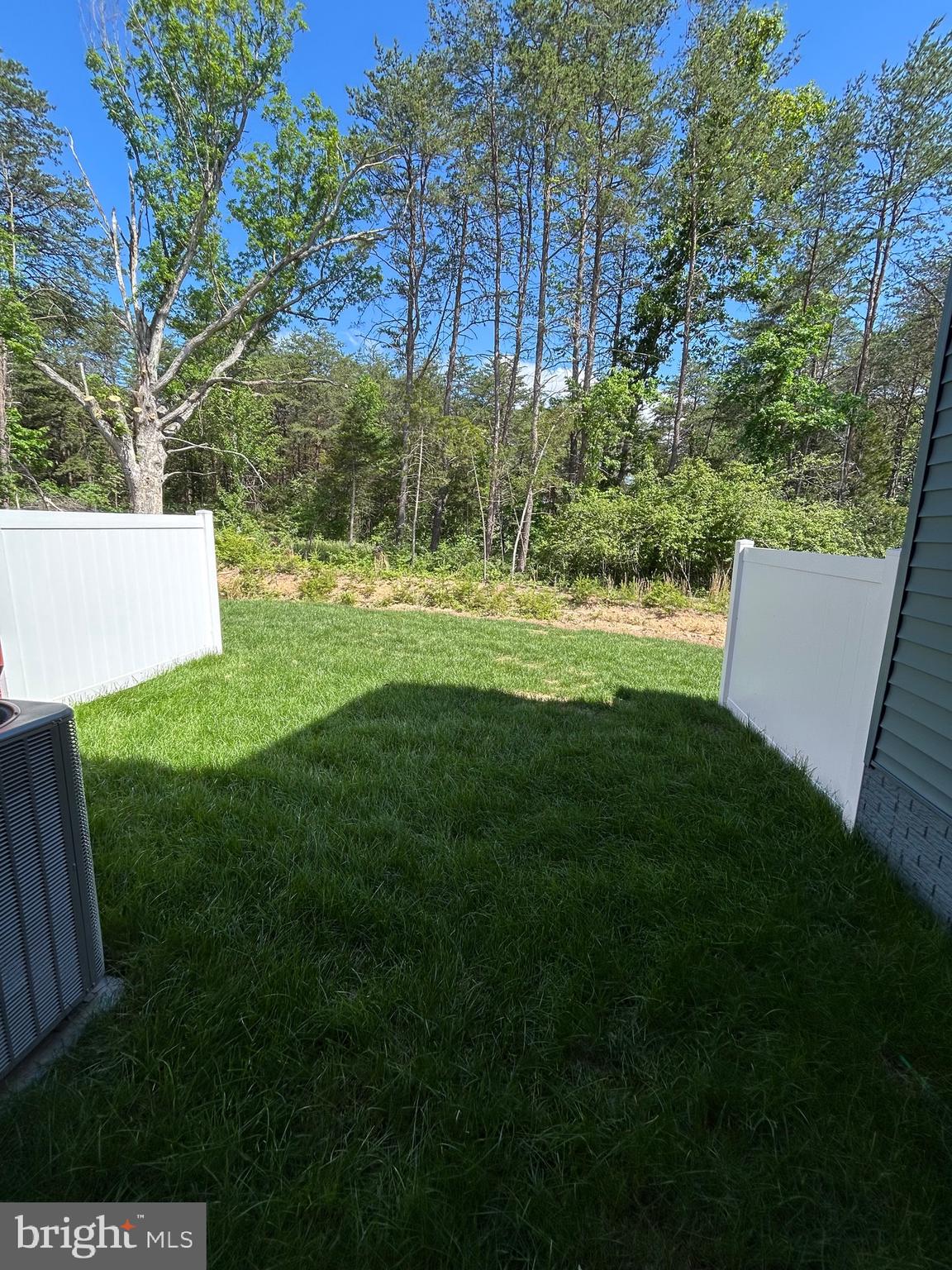 WHISPERING PINES - Residential Lease