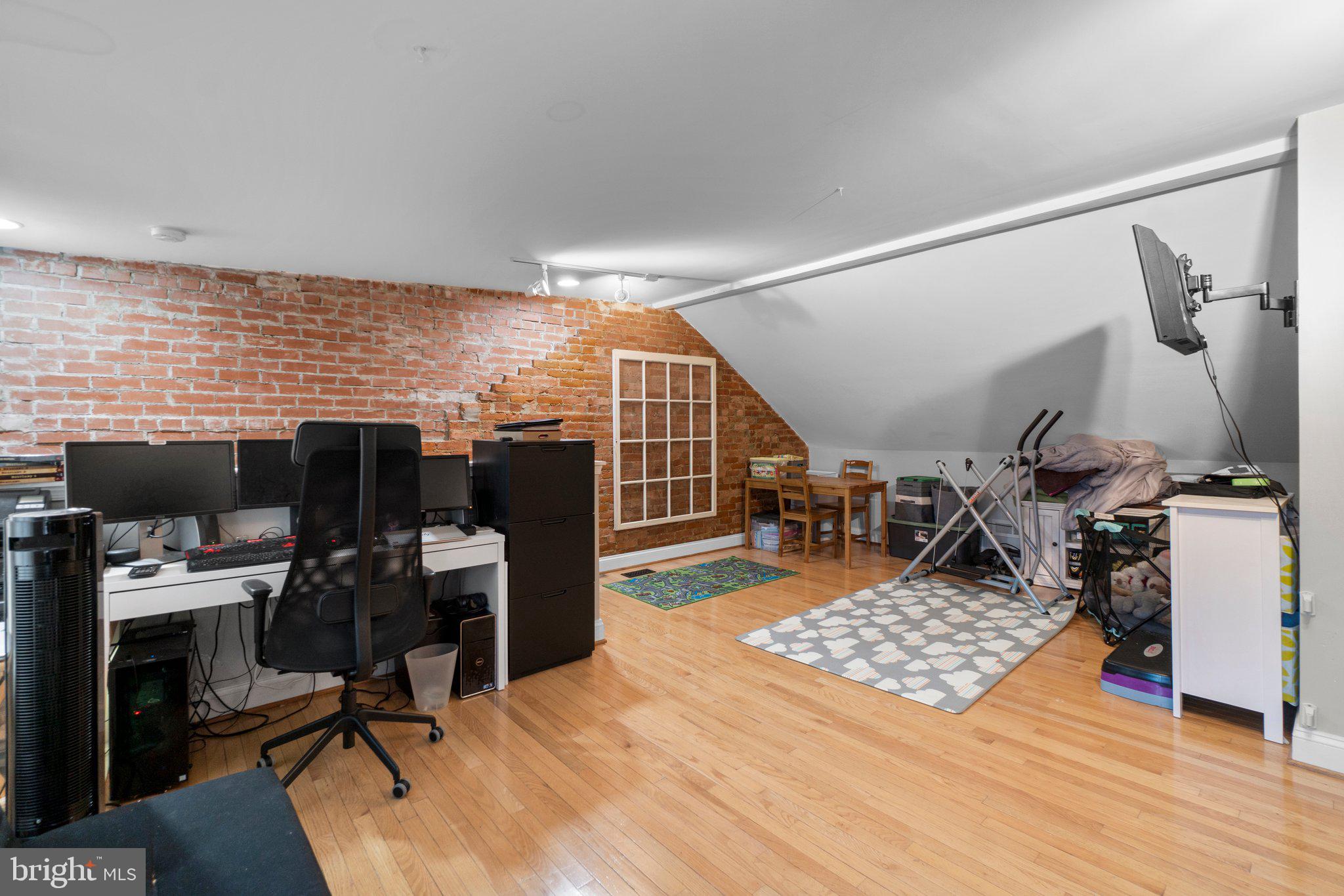 FREDERICK HISTORIC DISTRICT - Residential