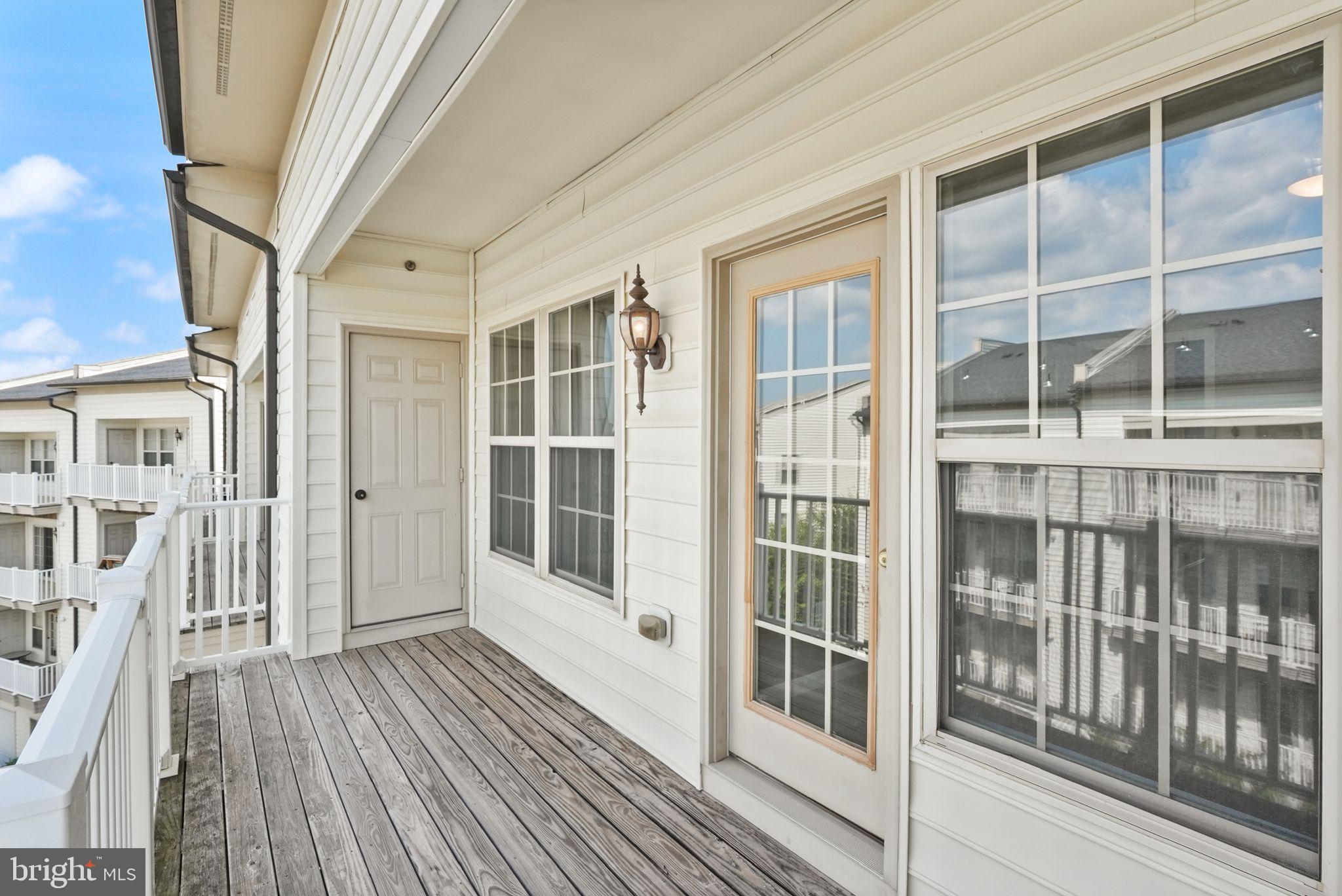 MADISON CRESCENT CONDOMINIUM - Residential