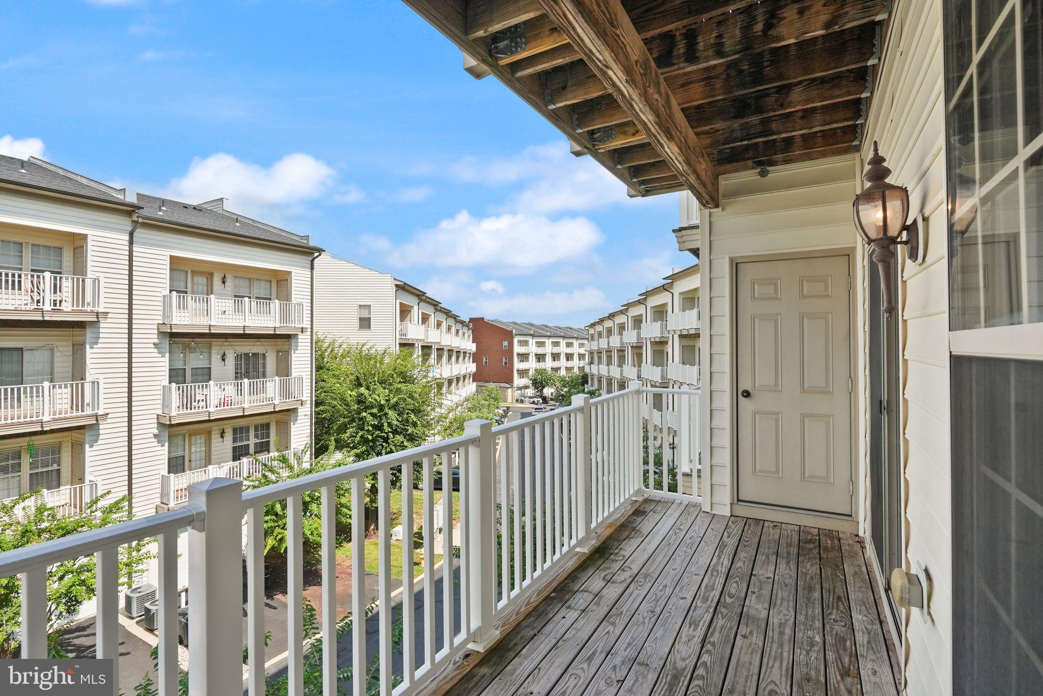 MADISON CRESCENT CONDOMINIUM - Residential