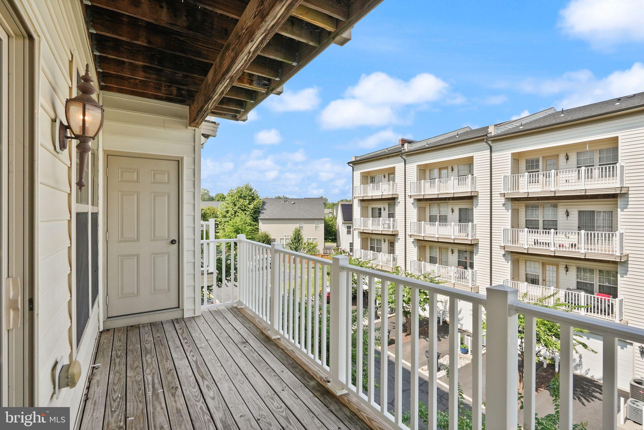 MADISON CRESCENT CONDOMINIUM - Residential