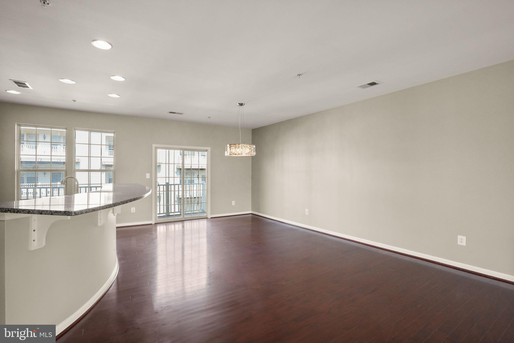 MADISON CRESCENT CONDOMINIUM - Residential