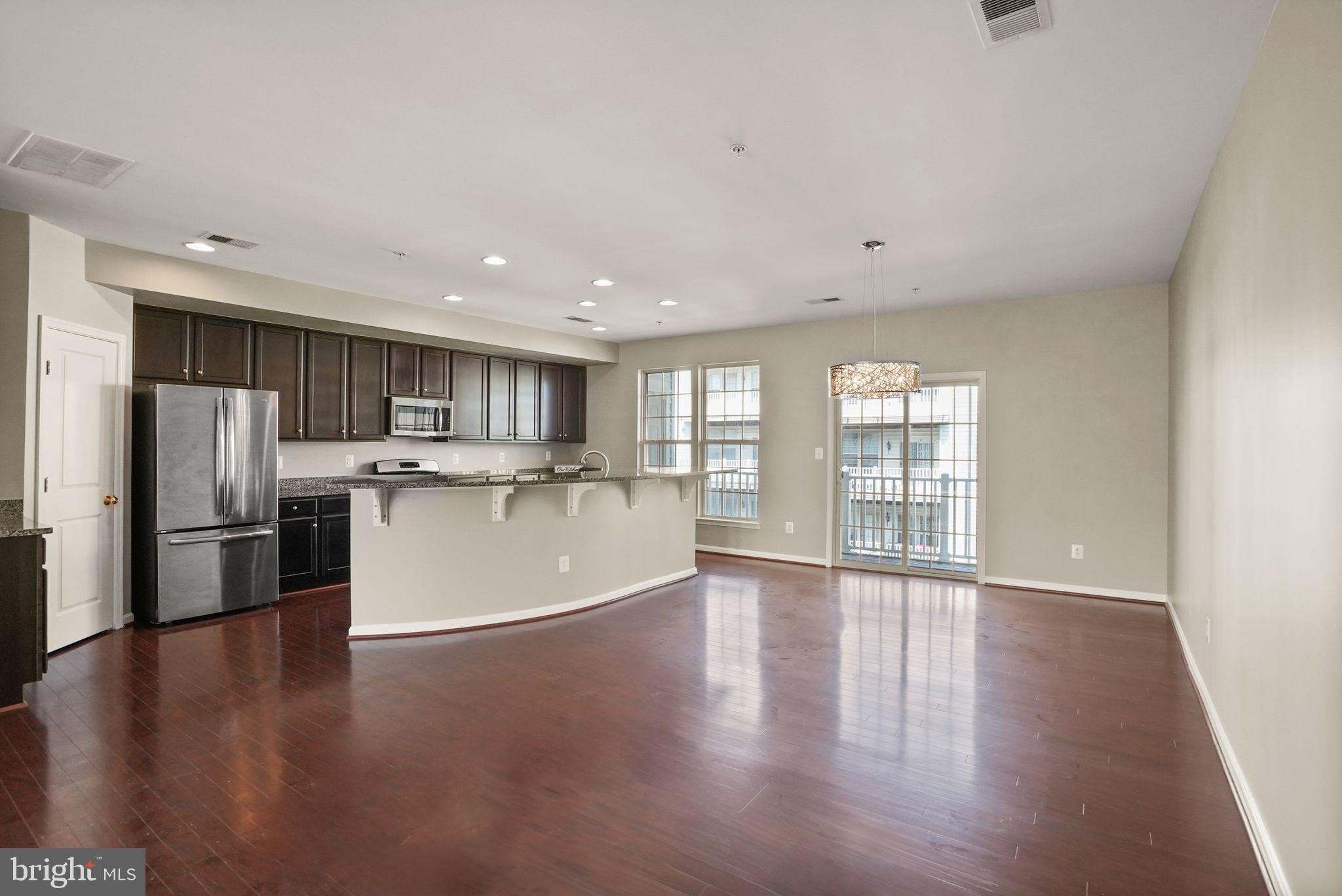 MADISON CRESCENT CONDOMINIUM - Residential