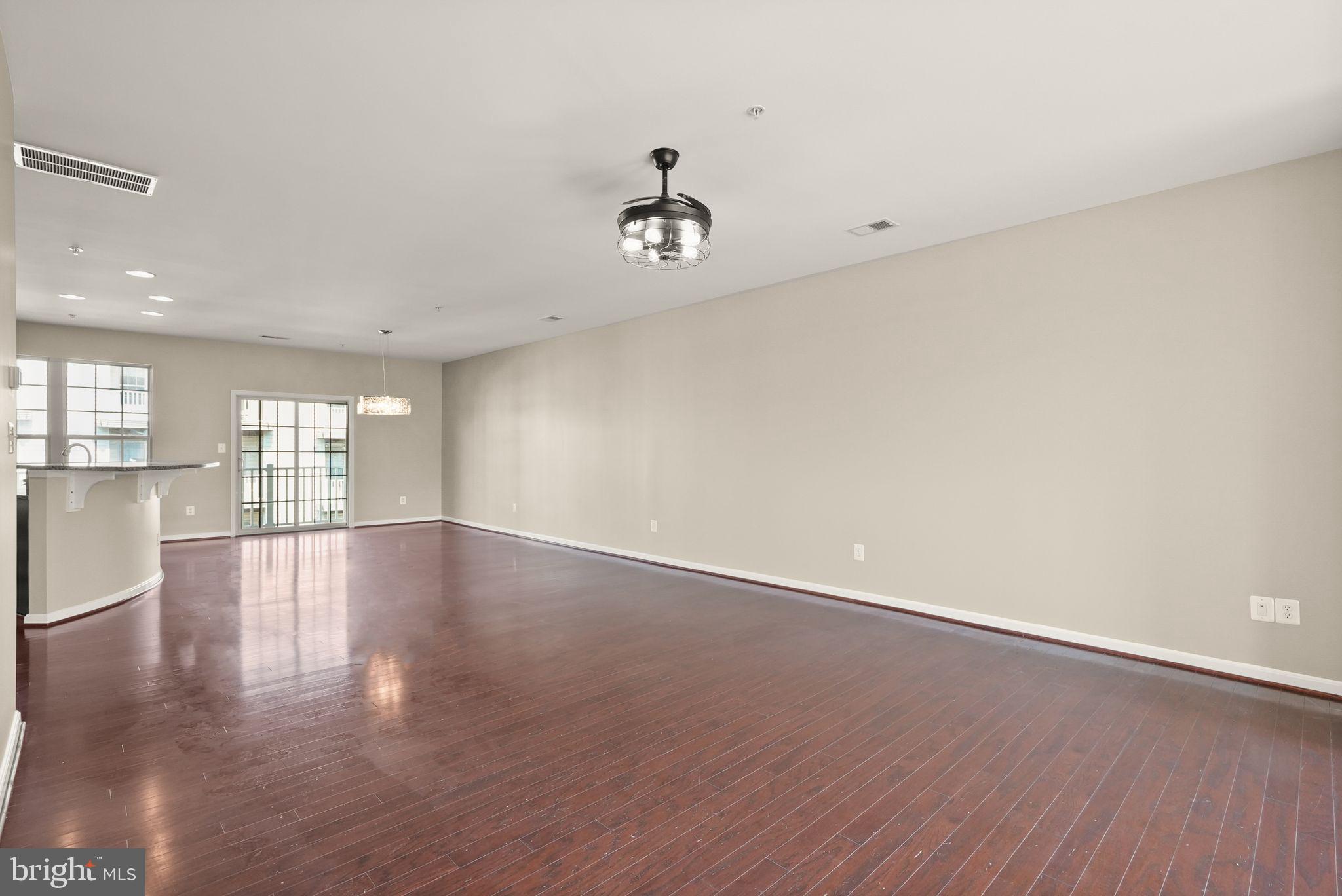 MADISON CRESCENT CONDOMINIUM - Residential