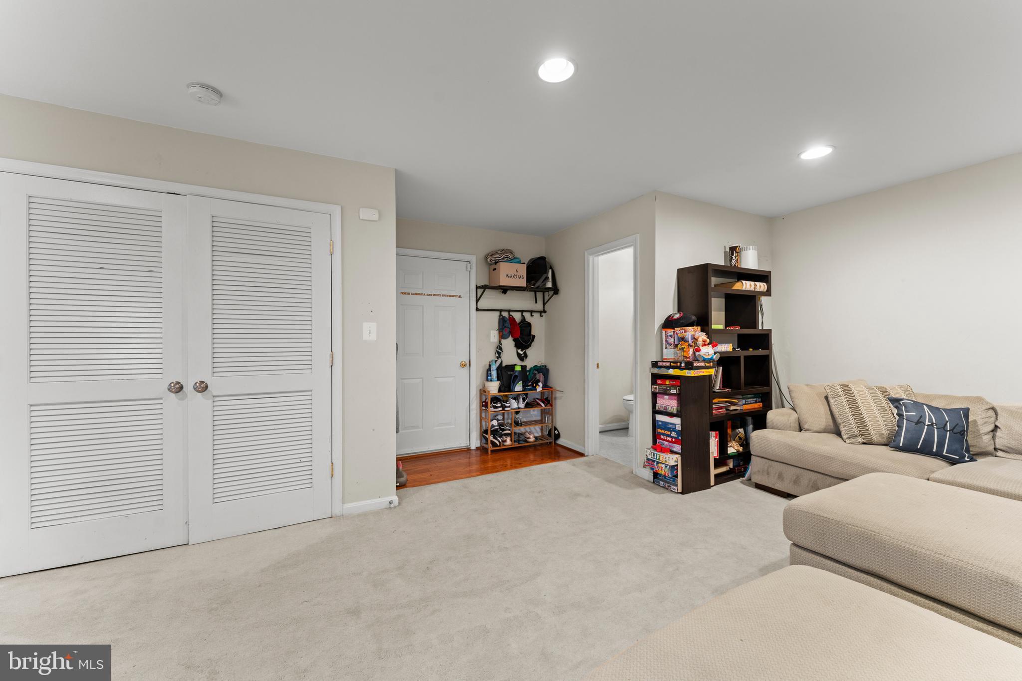 INDEPENDENCE - Residential