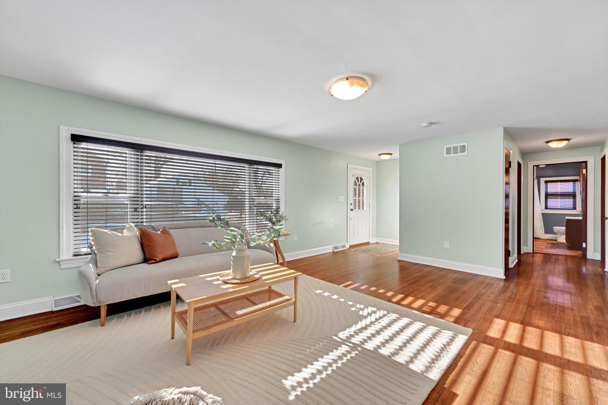 AKRON BOROUGH - Residential