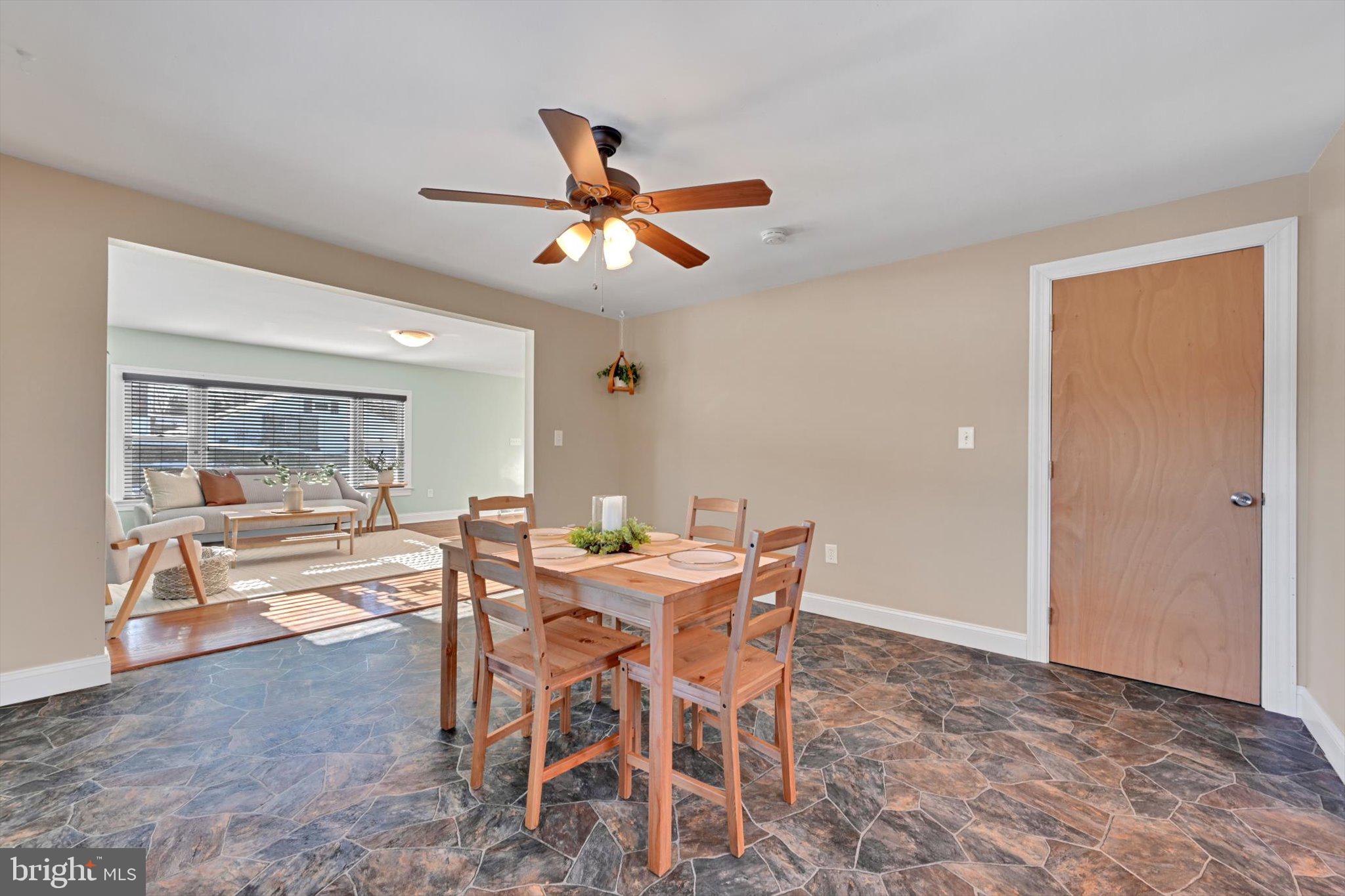 AKRON BOROUGH - Residential