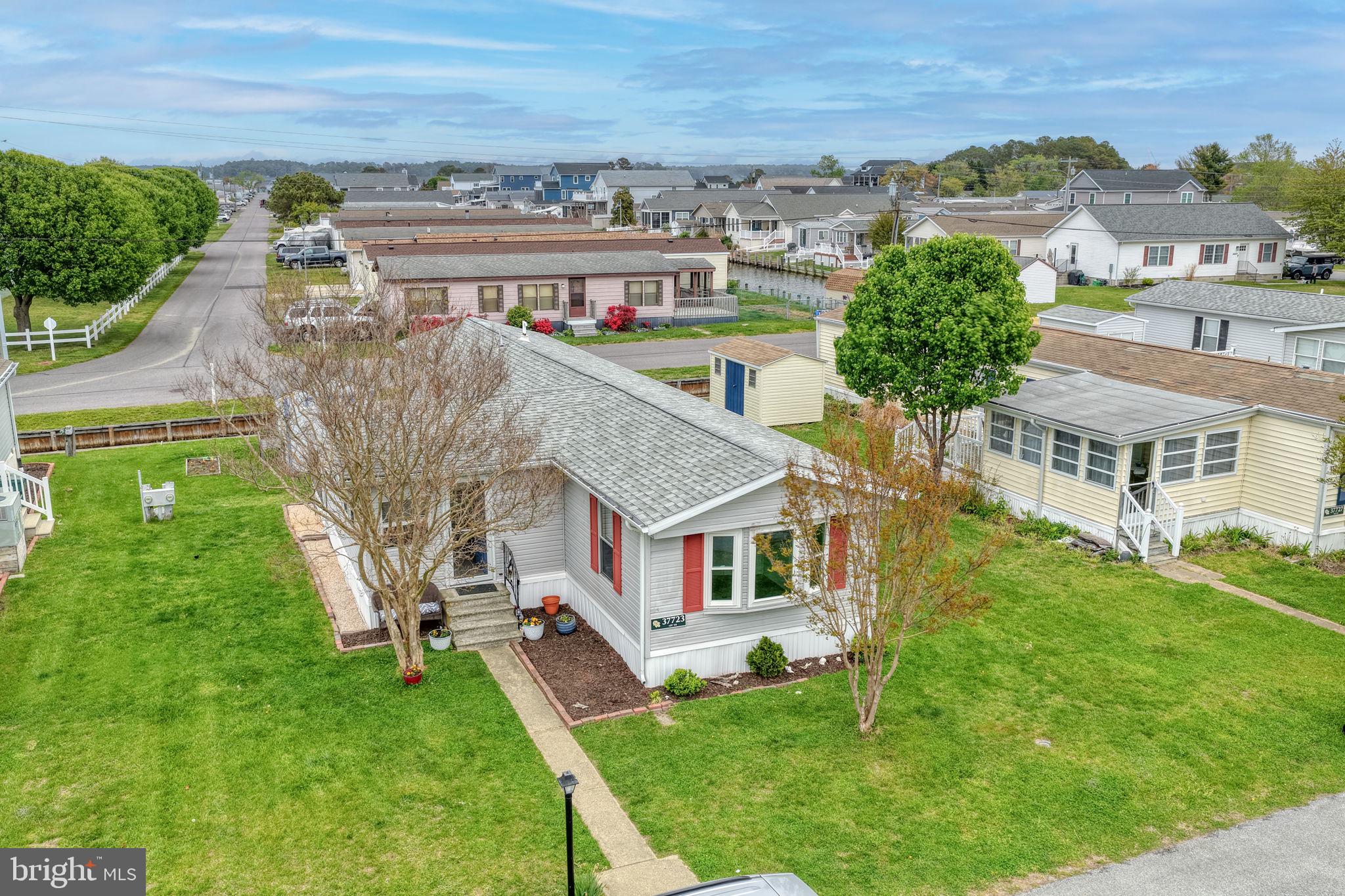 SHADY PARK - Residential