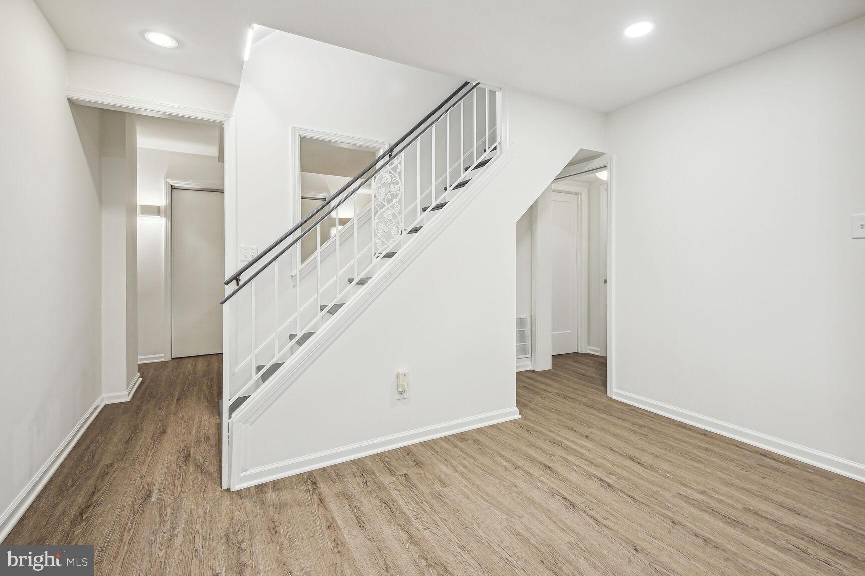 LAKE NORMANDY ESTATES - Residential