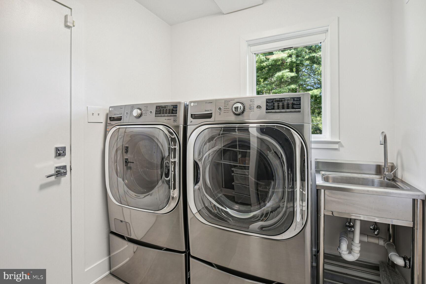 LAKE NORMANDY ESTATES - Residential