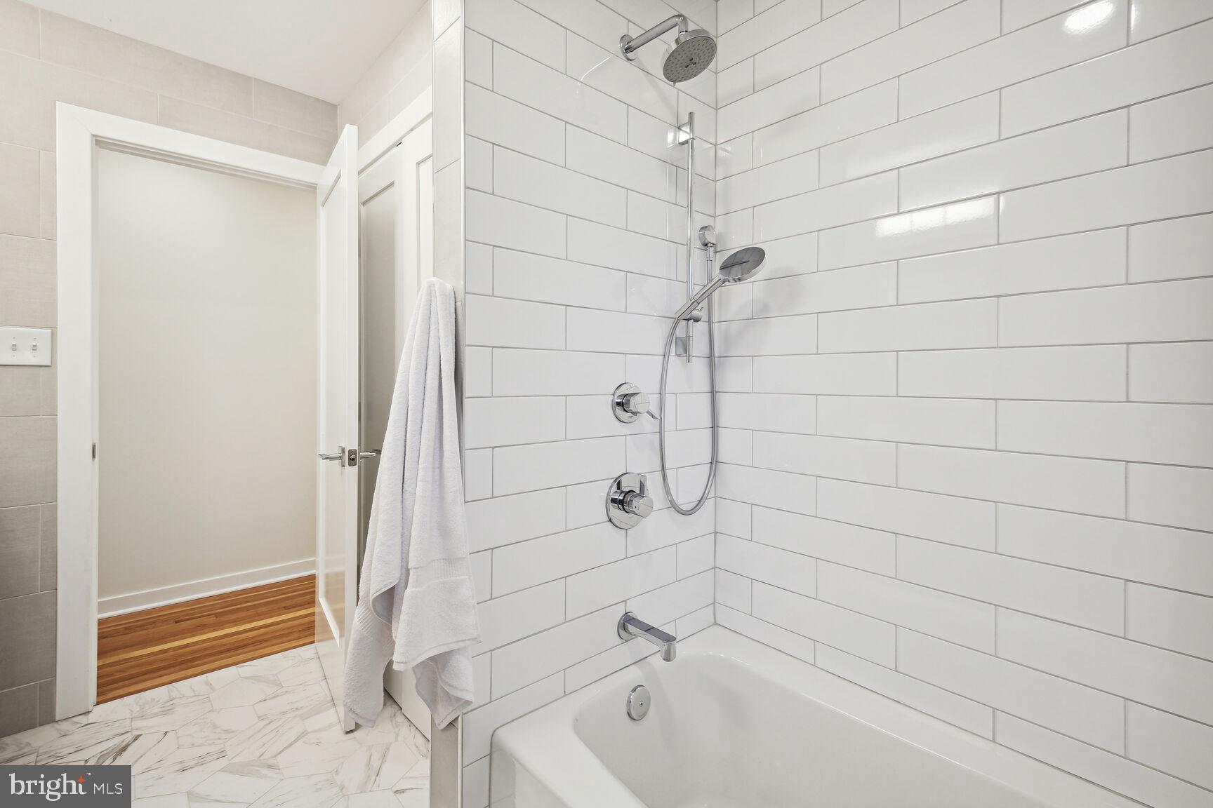 LAKE NORMANDY ESTATES - Residential