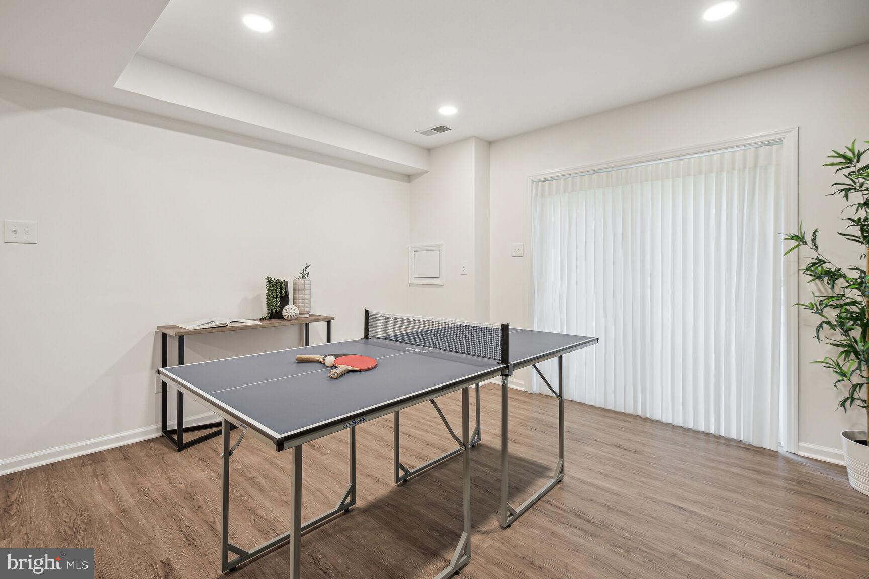 LAKE NORMANDY ESTATES - Residential