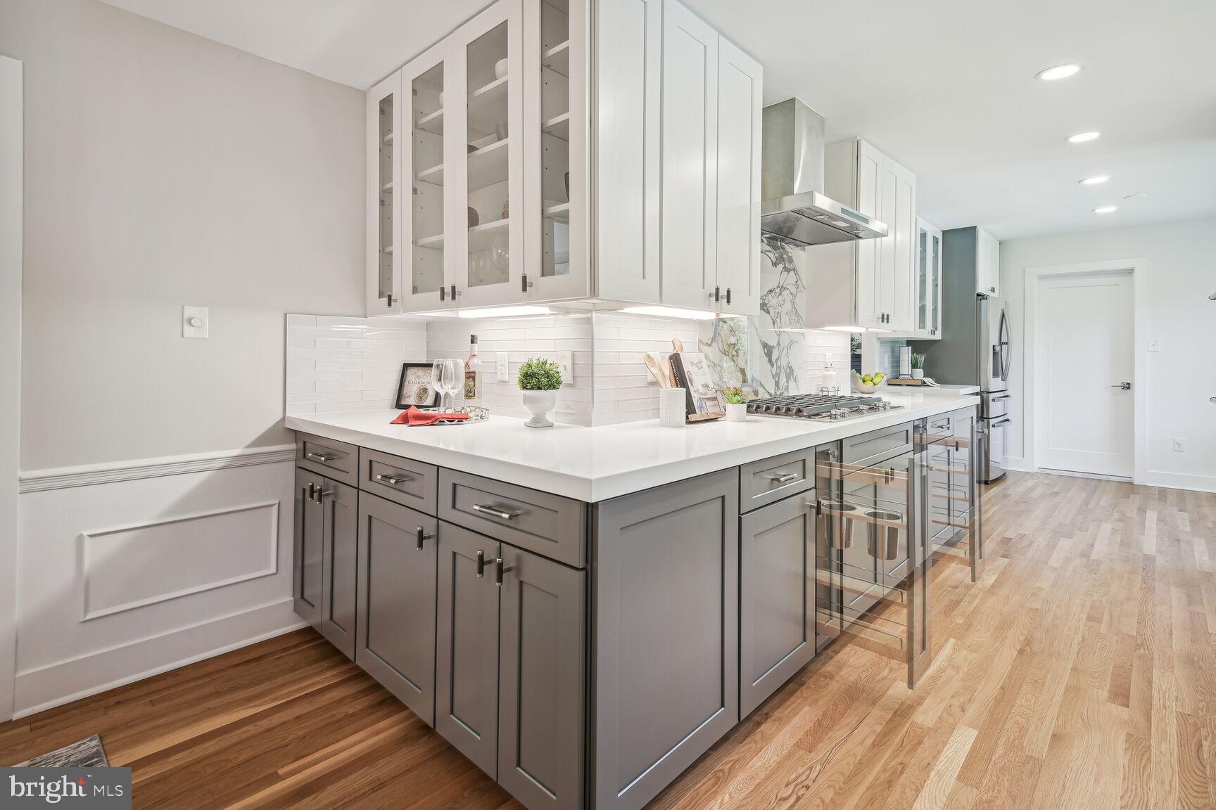 LAKE NORMANDY ESTATES - Residential