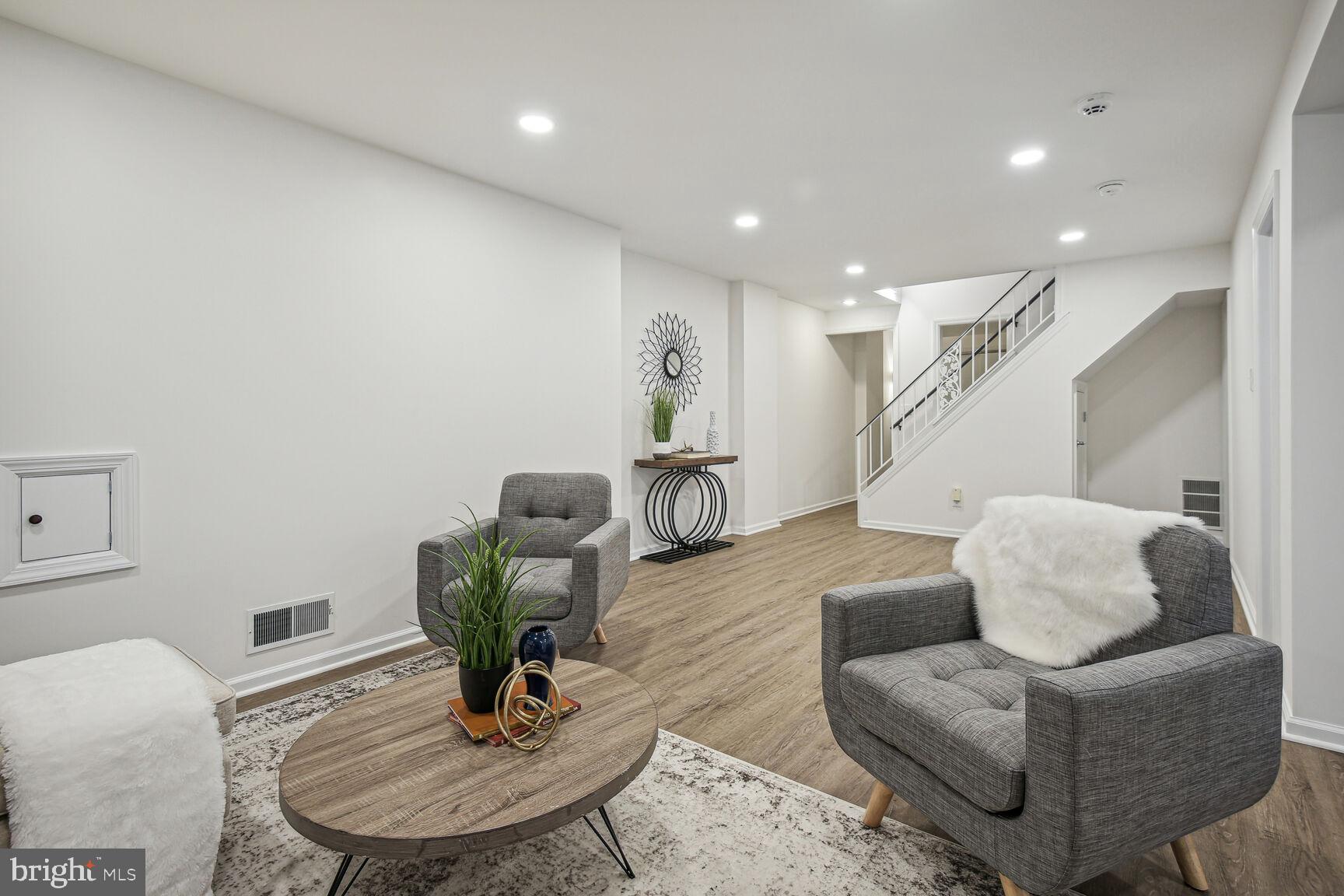 LAKE NORMANDY ESTATES - Residential