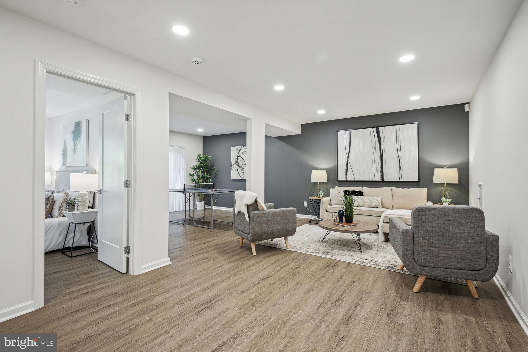 LAKE NORMANDY ESTATES - Residential