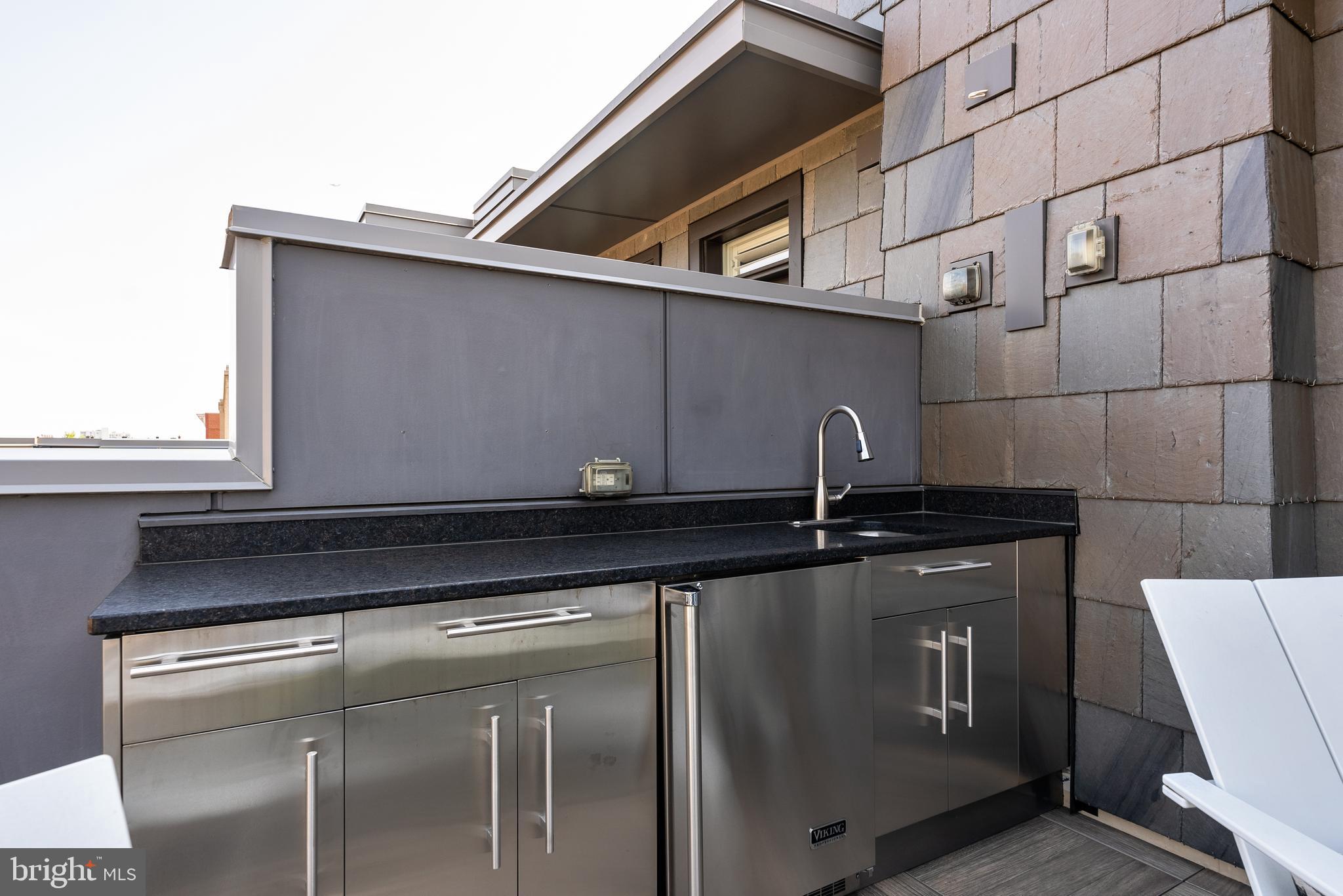 ROBINSON LANDING - Residential