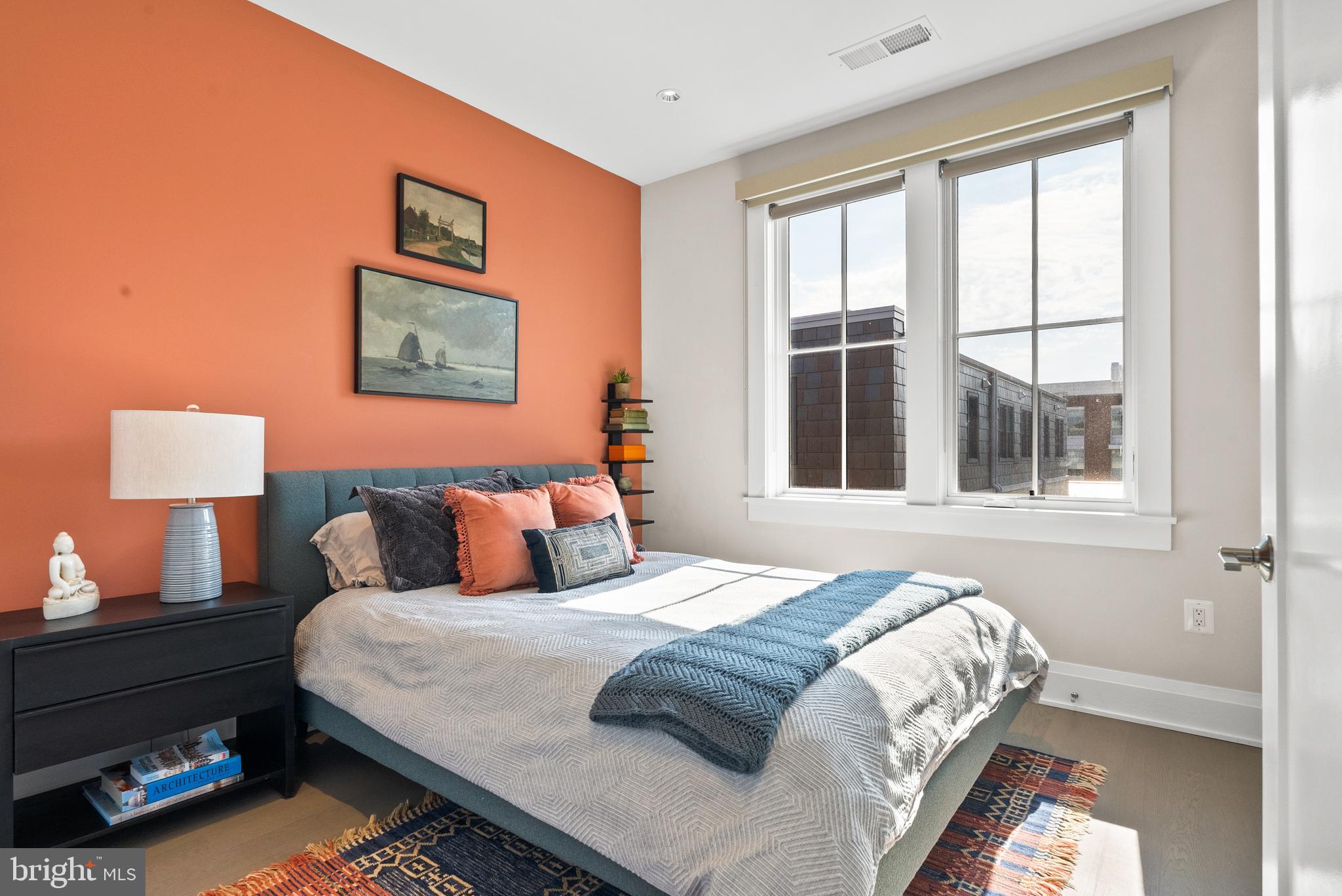 ROBINSON LANDING - Residential