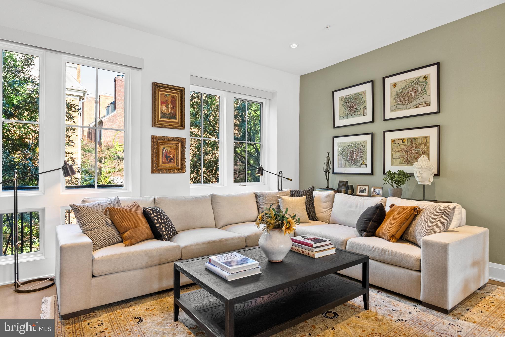 ROBINSON LANDING - Residential