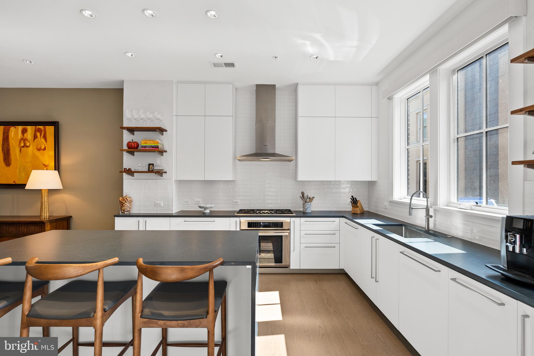 ROBINSON LANDING - Residential