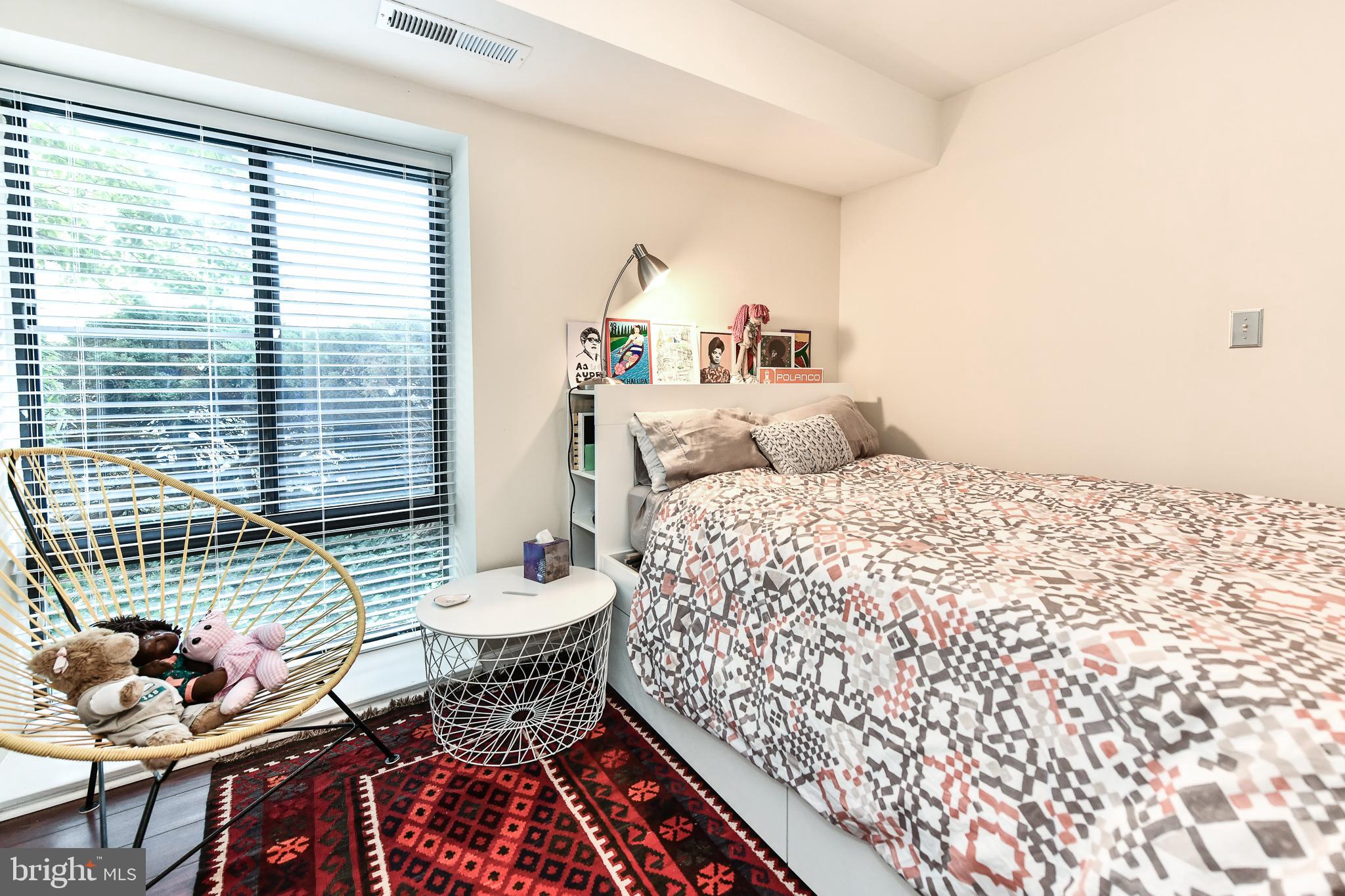 LAFAYETTE PARK - Residential Lease