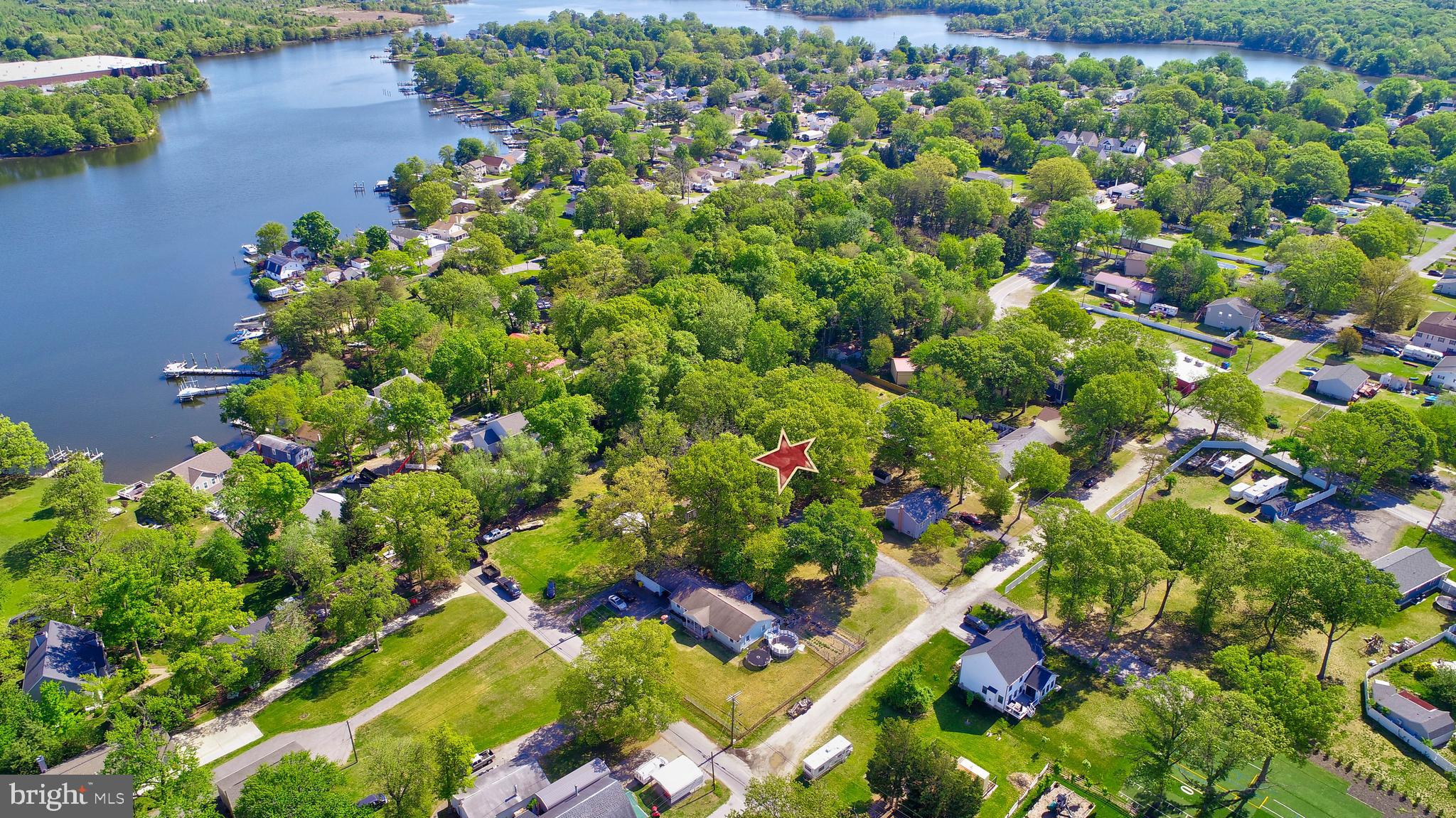 SHORELAND - Residential