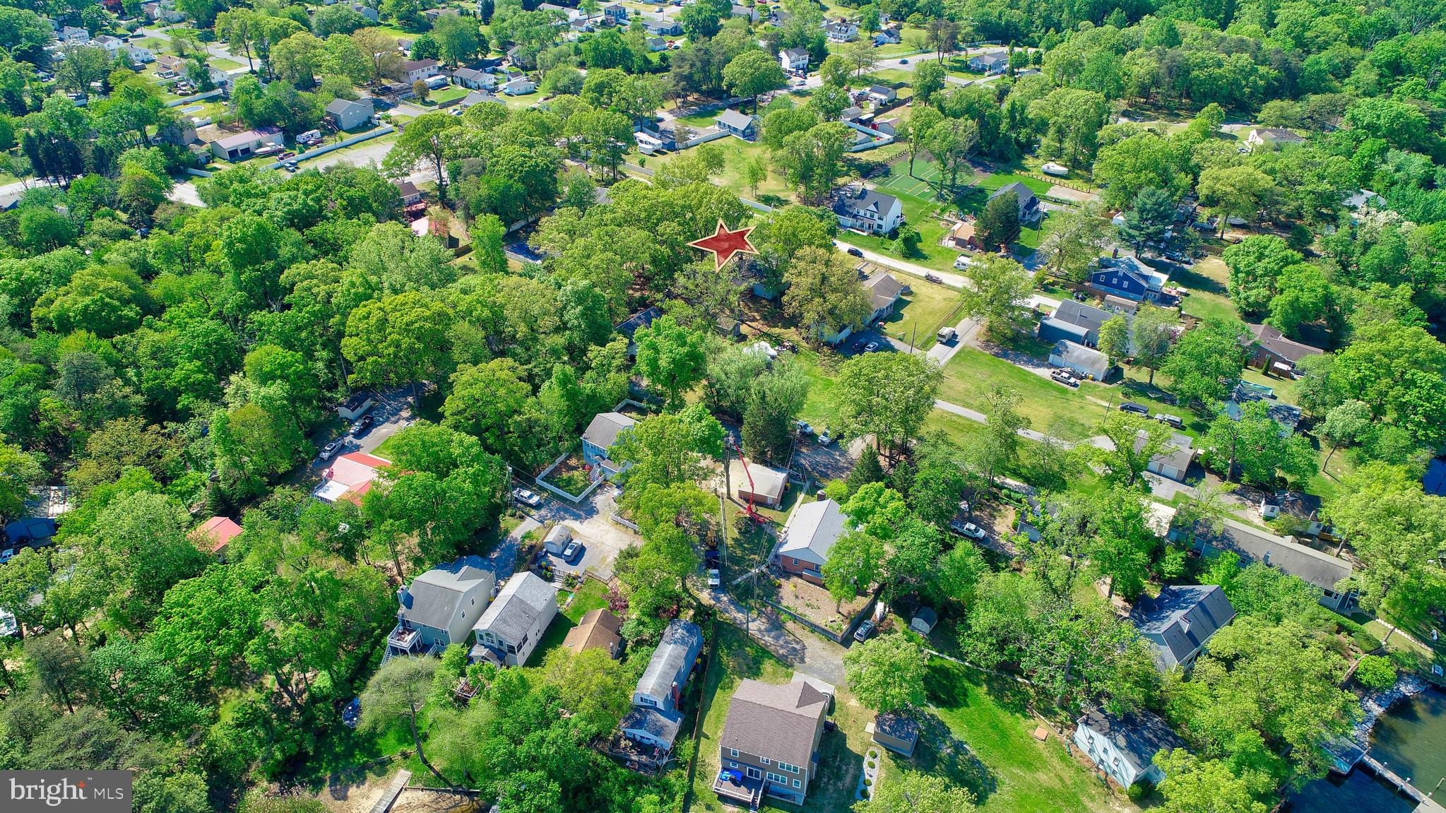 SHORELAND - Residential