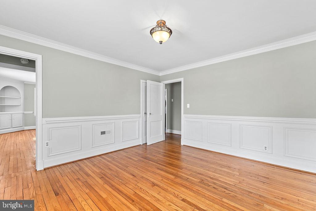 COLLEGE HEIGHTS - Residential