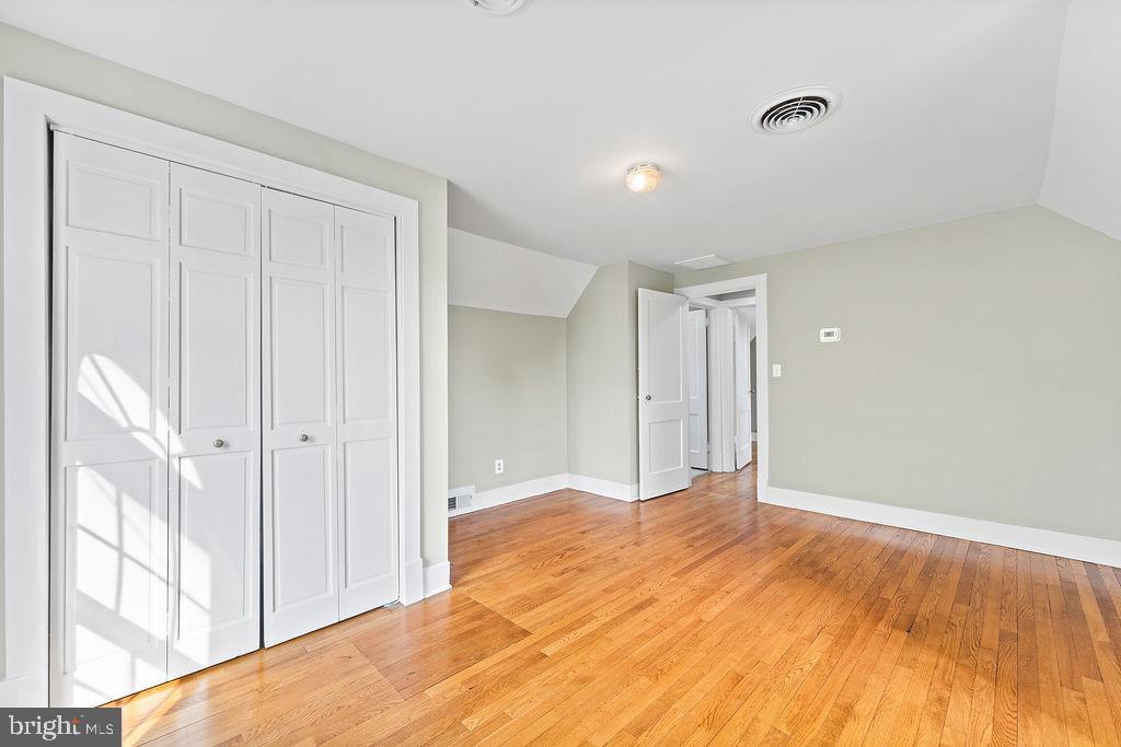 COLLEGE HEIGHTS - Residential