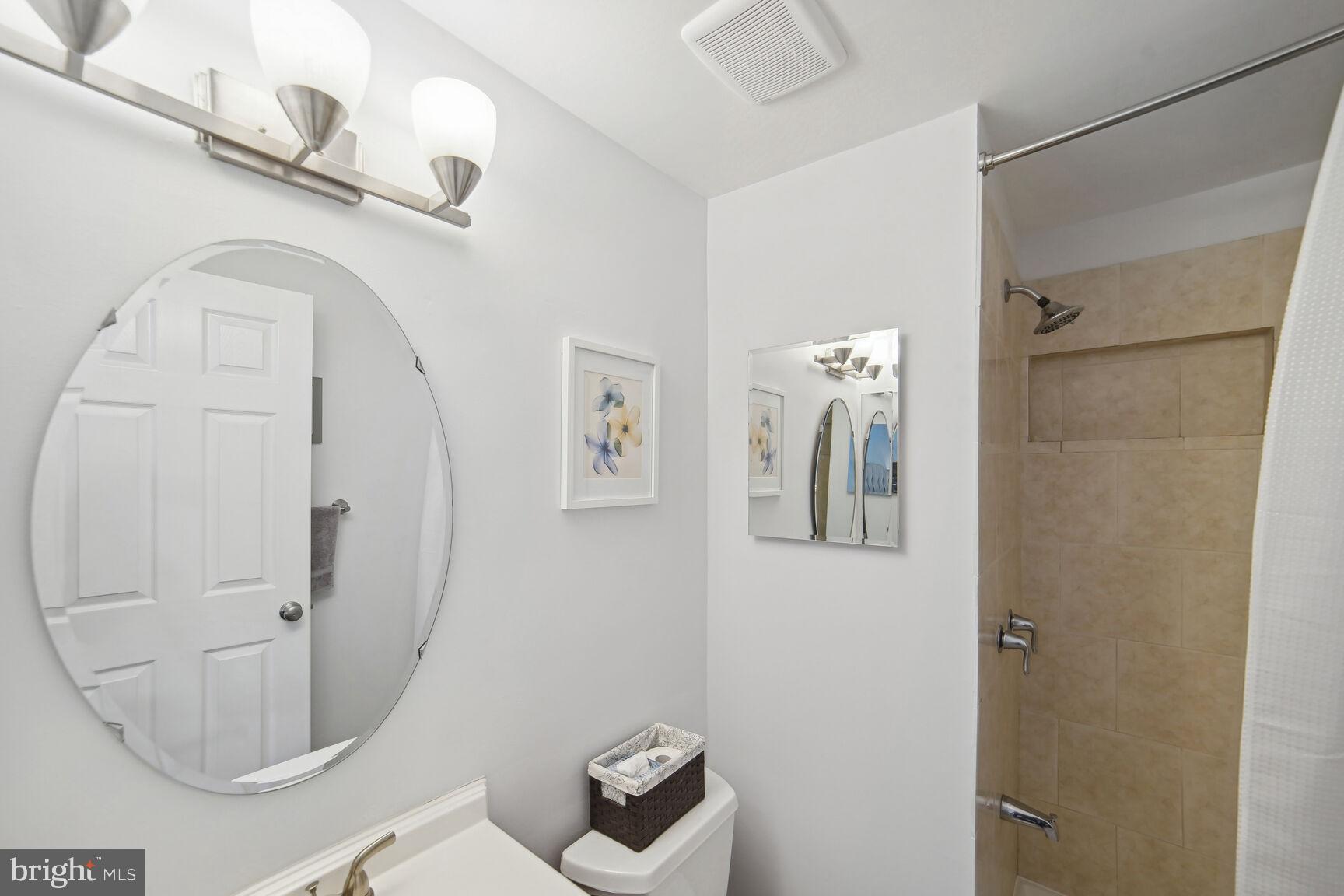 WOODLAKE - Residential