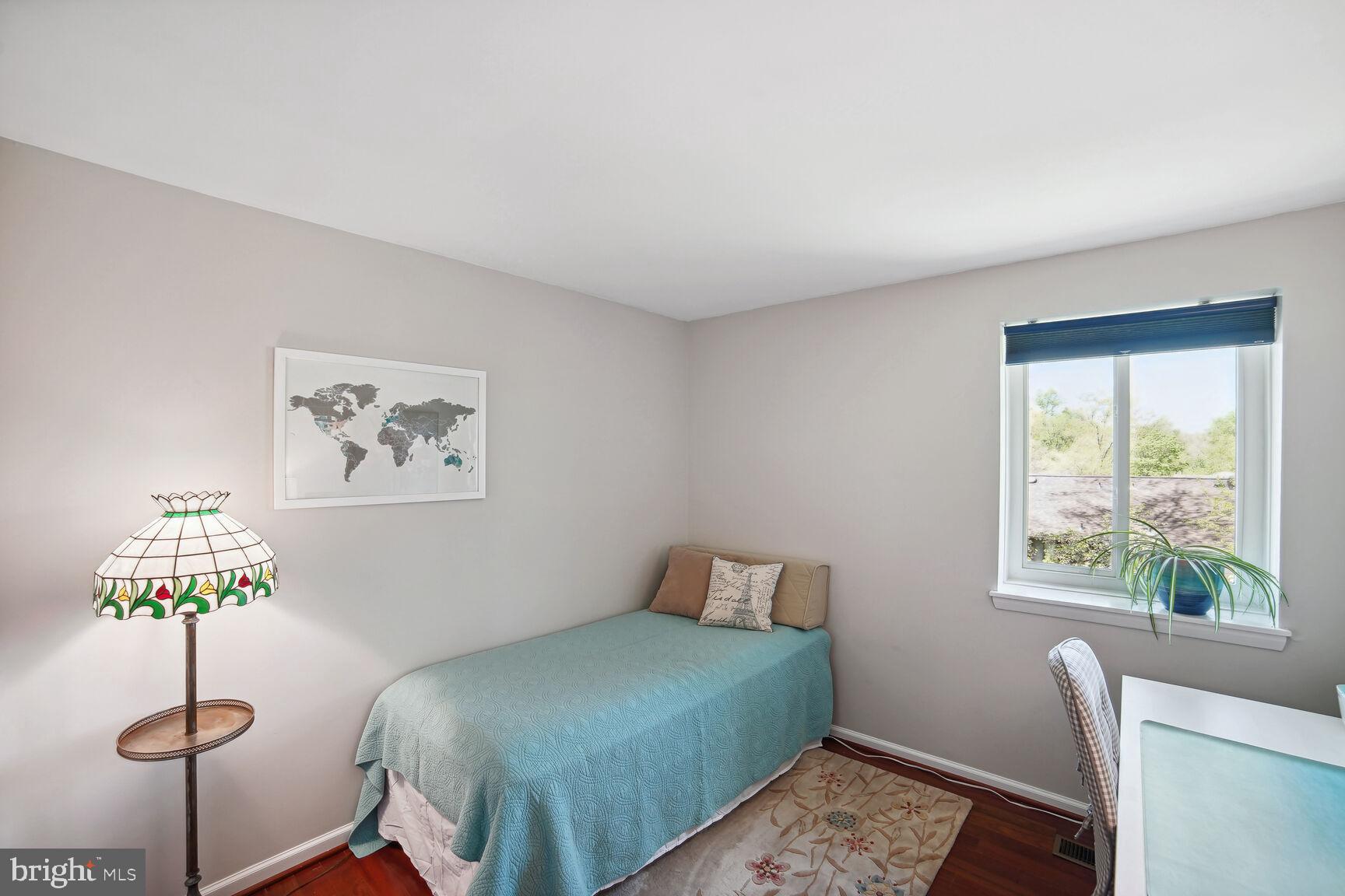 WOODLAKE - Residential