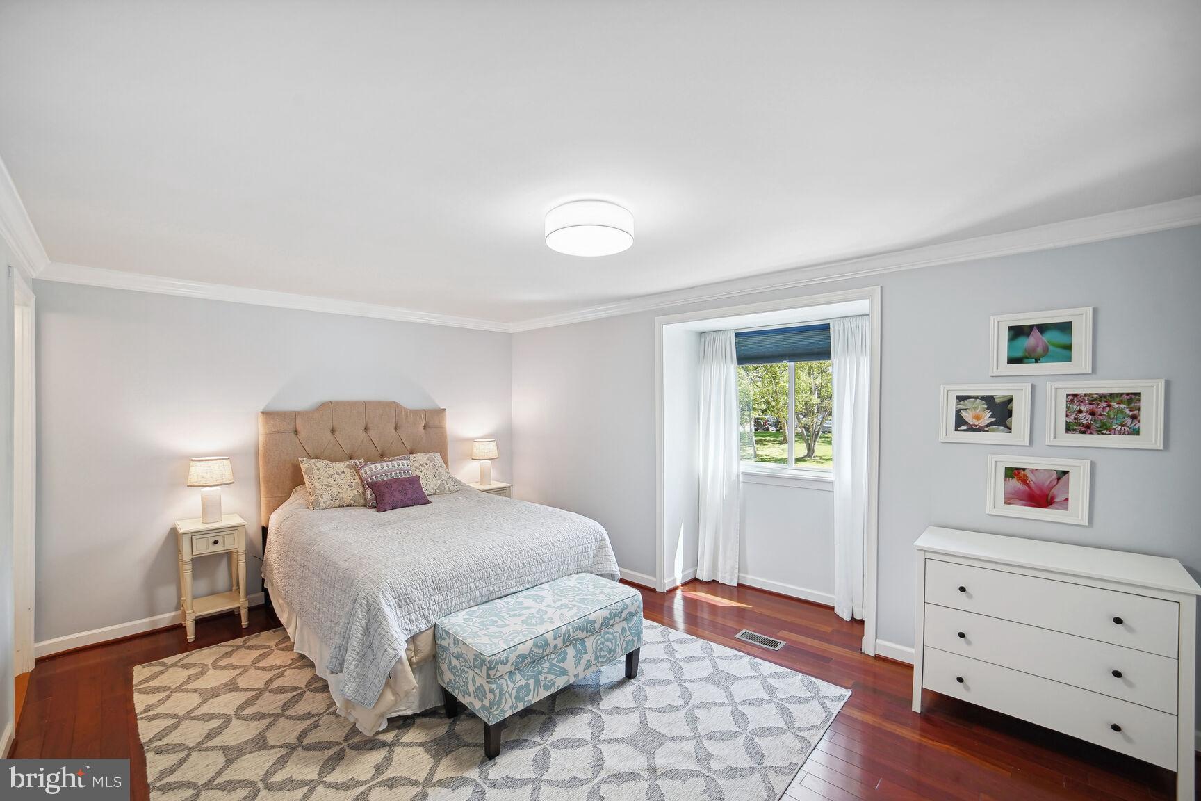 WOODLAKE - Residential