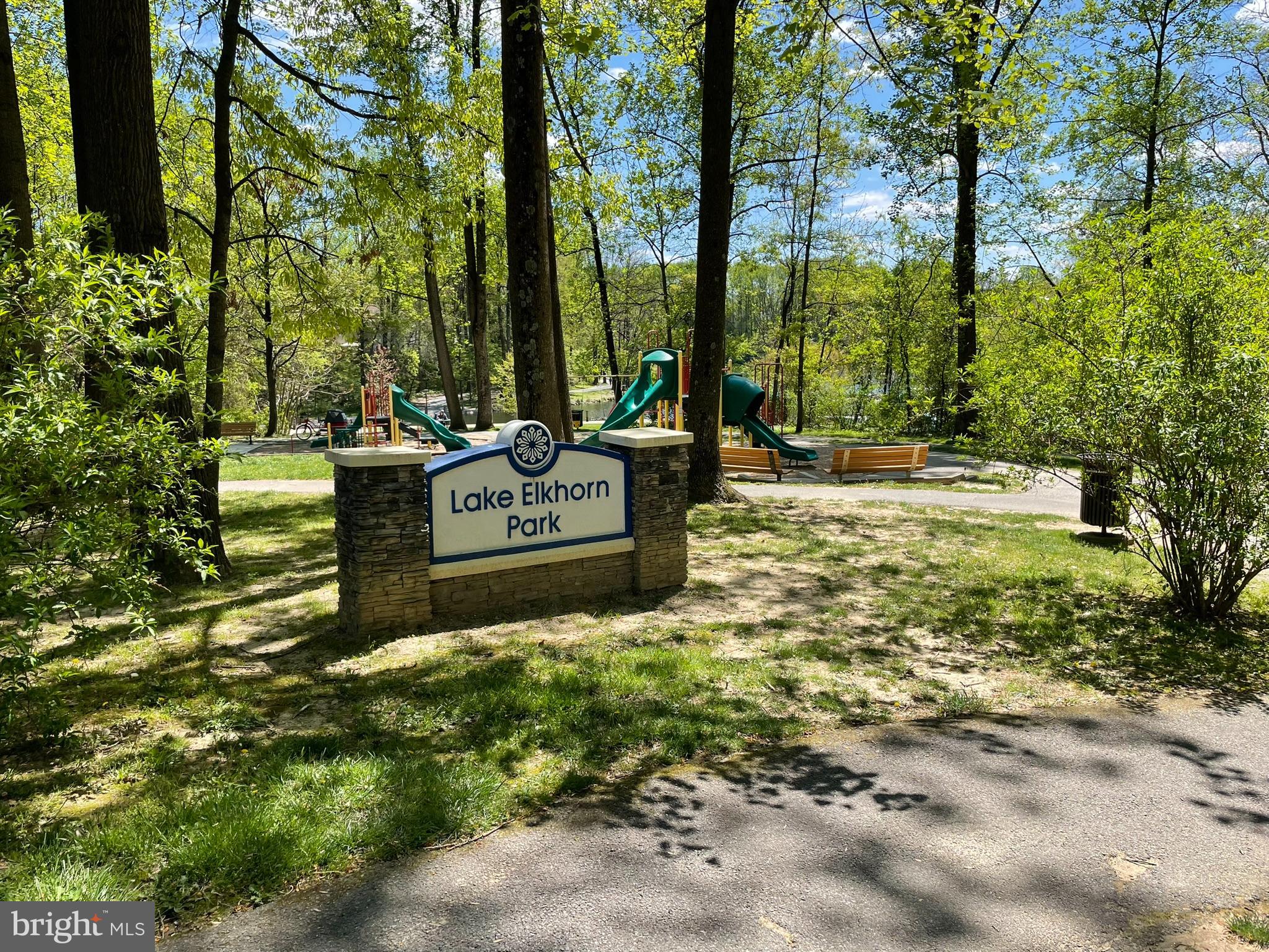 WOODLAKE - Residential