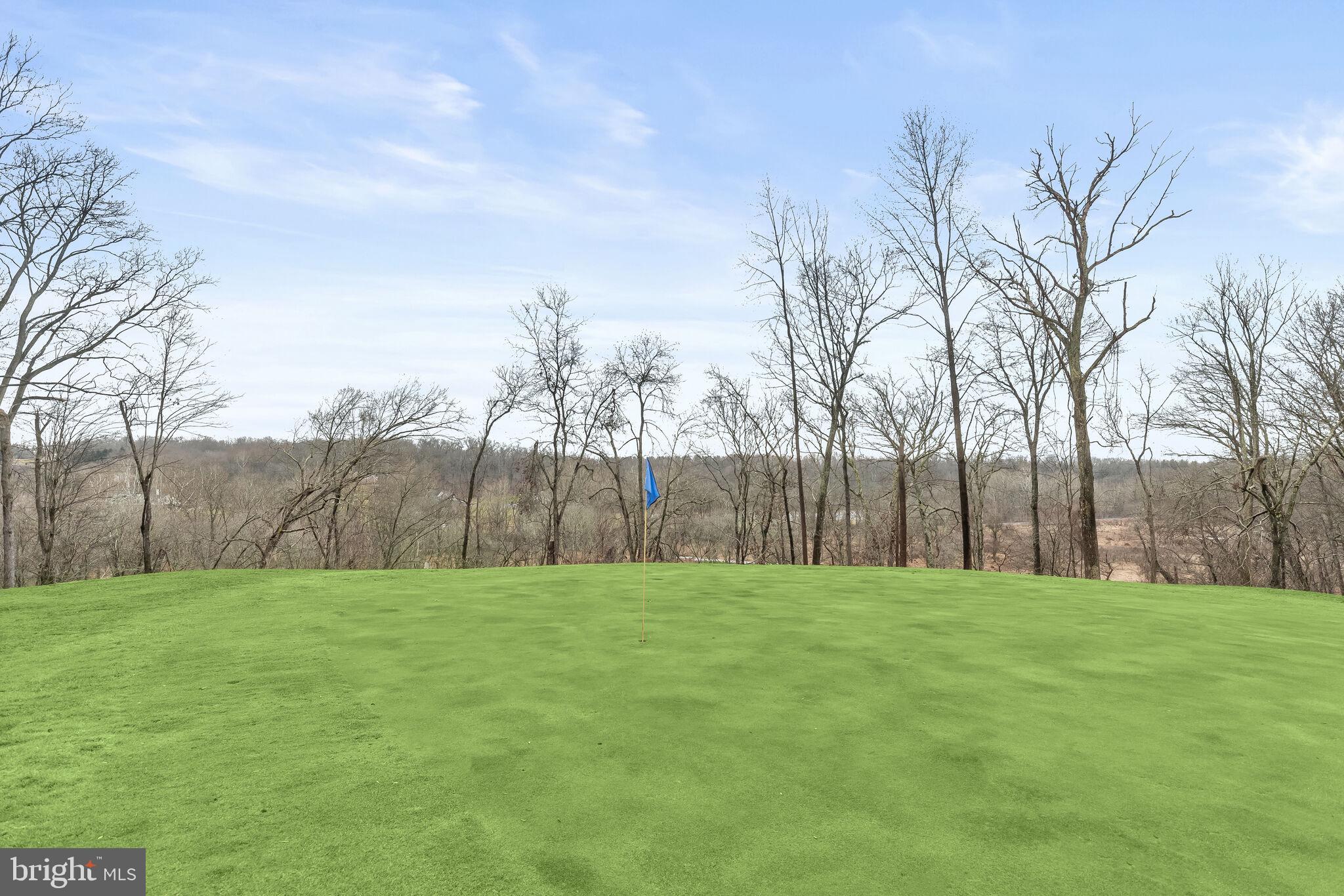 RIVER DOWNS - Residential