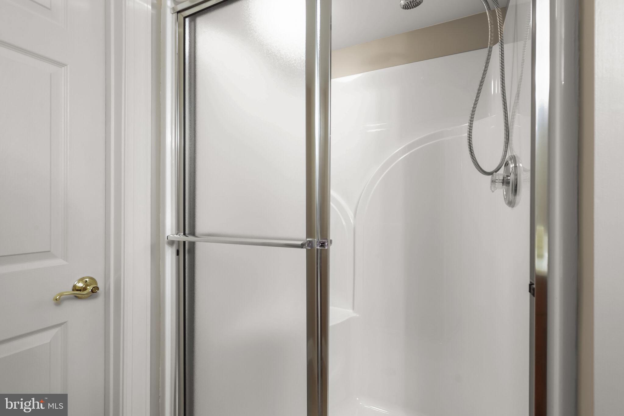 RIVER DOWNS - Residential