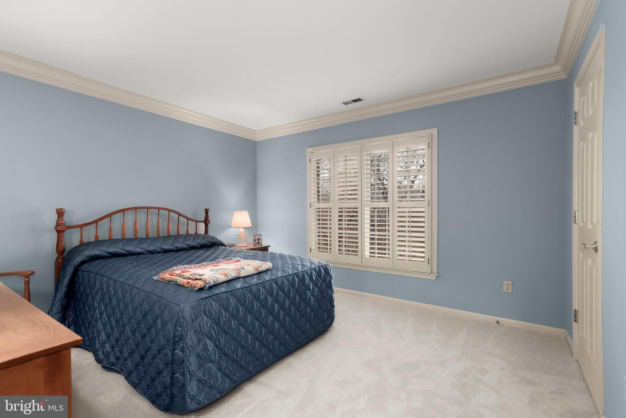 RIVER DOWNS - Residential