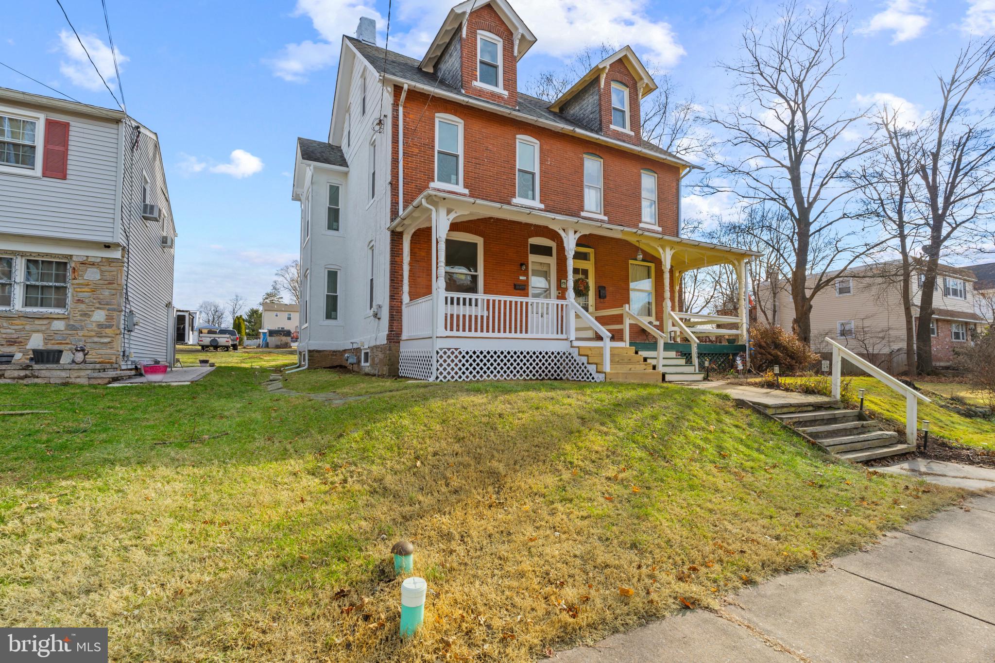 307 W MONTGOMERY AVENUE