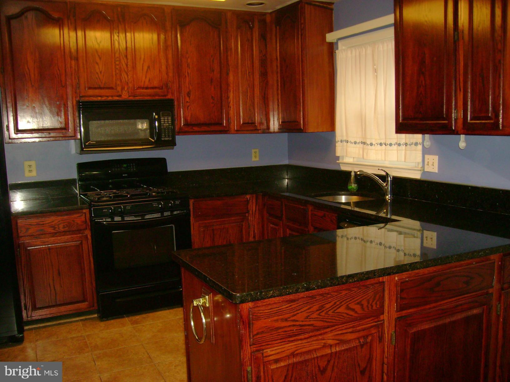 LIFESTYLE AT SULLY STATION - Residential Lease