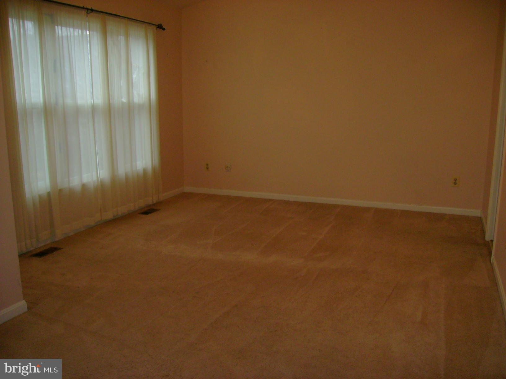 LIFESTYLE AT SULLY STATION - Residential Lease