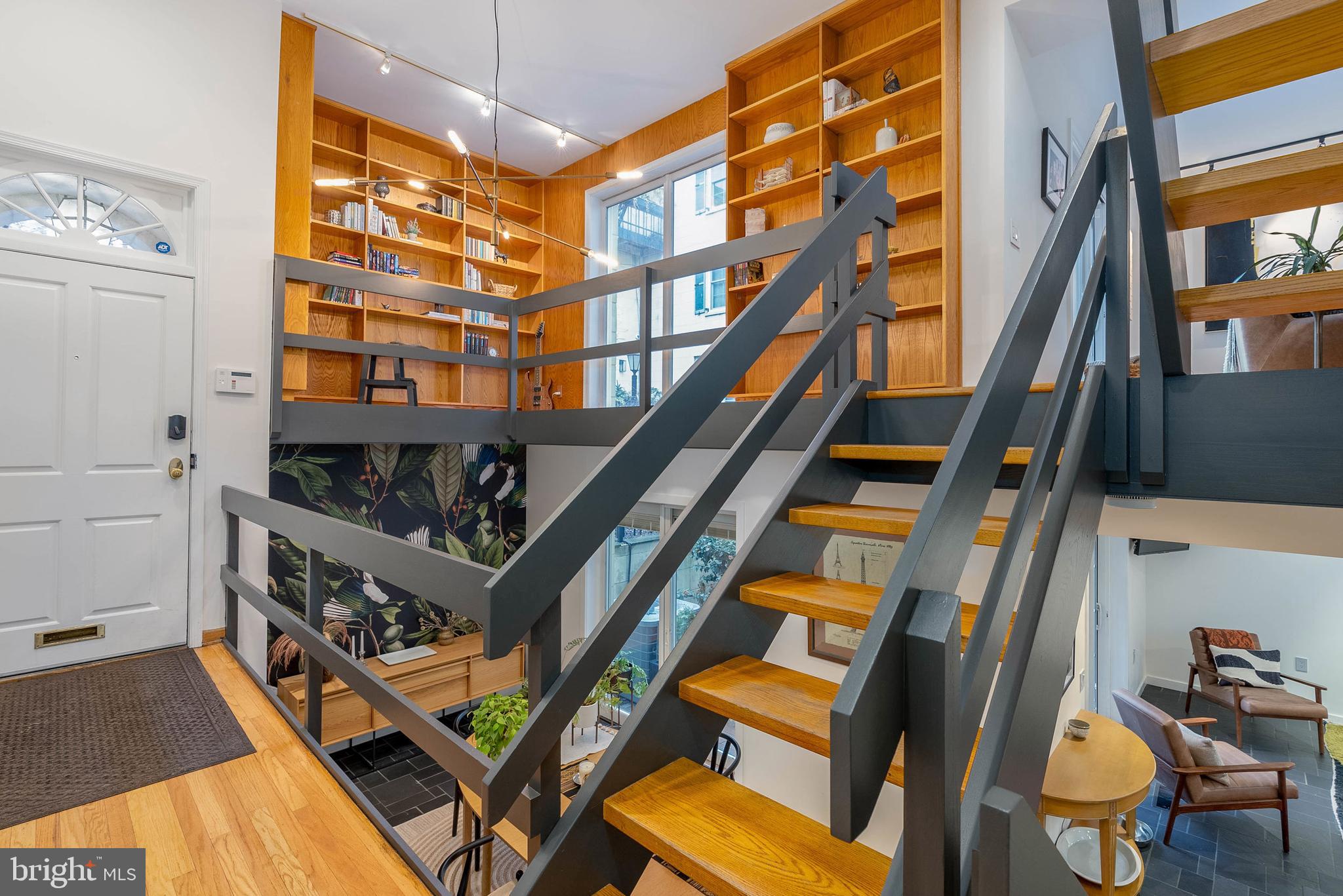 WASHINGTON SQ WEST - Residential