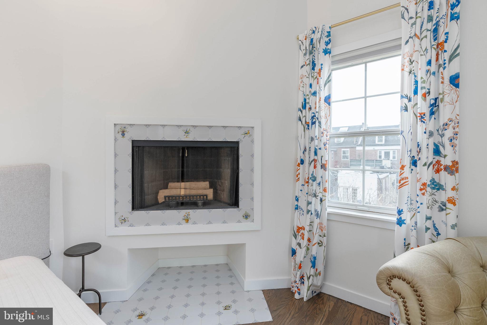 WASHINGTON SQ WEST - Residential