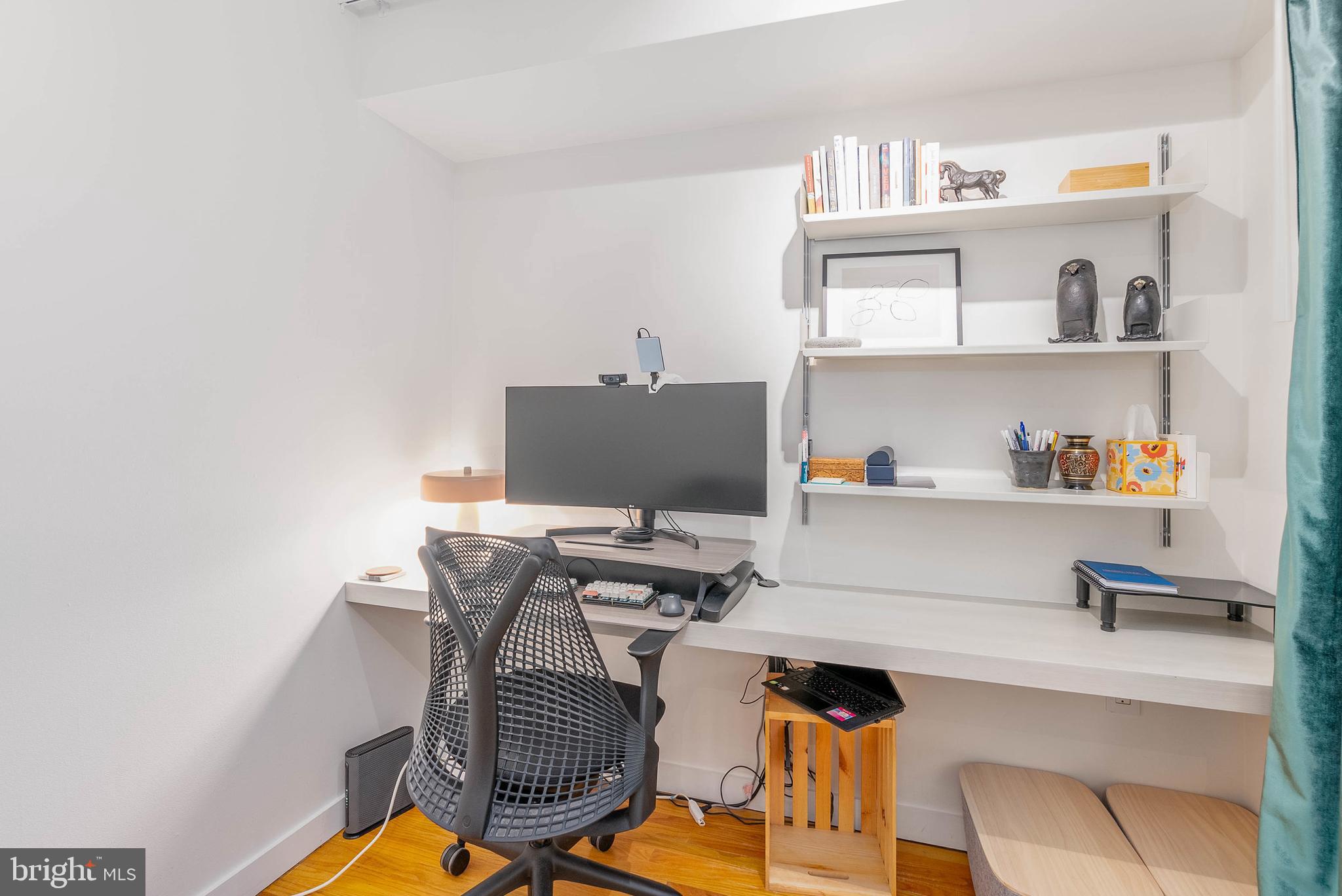 WASHINGTON SQ WEST - Residential