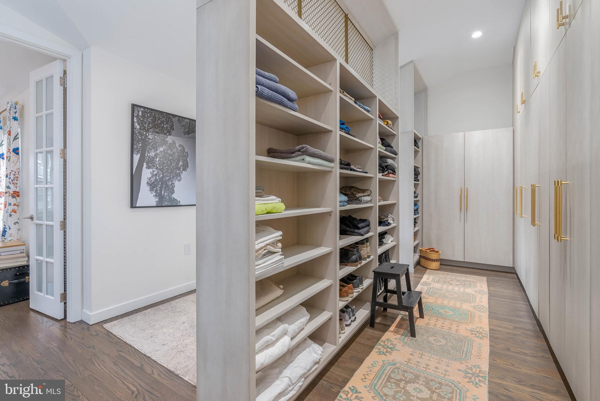 WASHINGTON SQ WEST - Residential