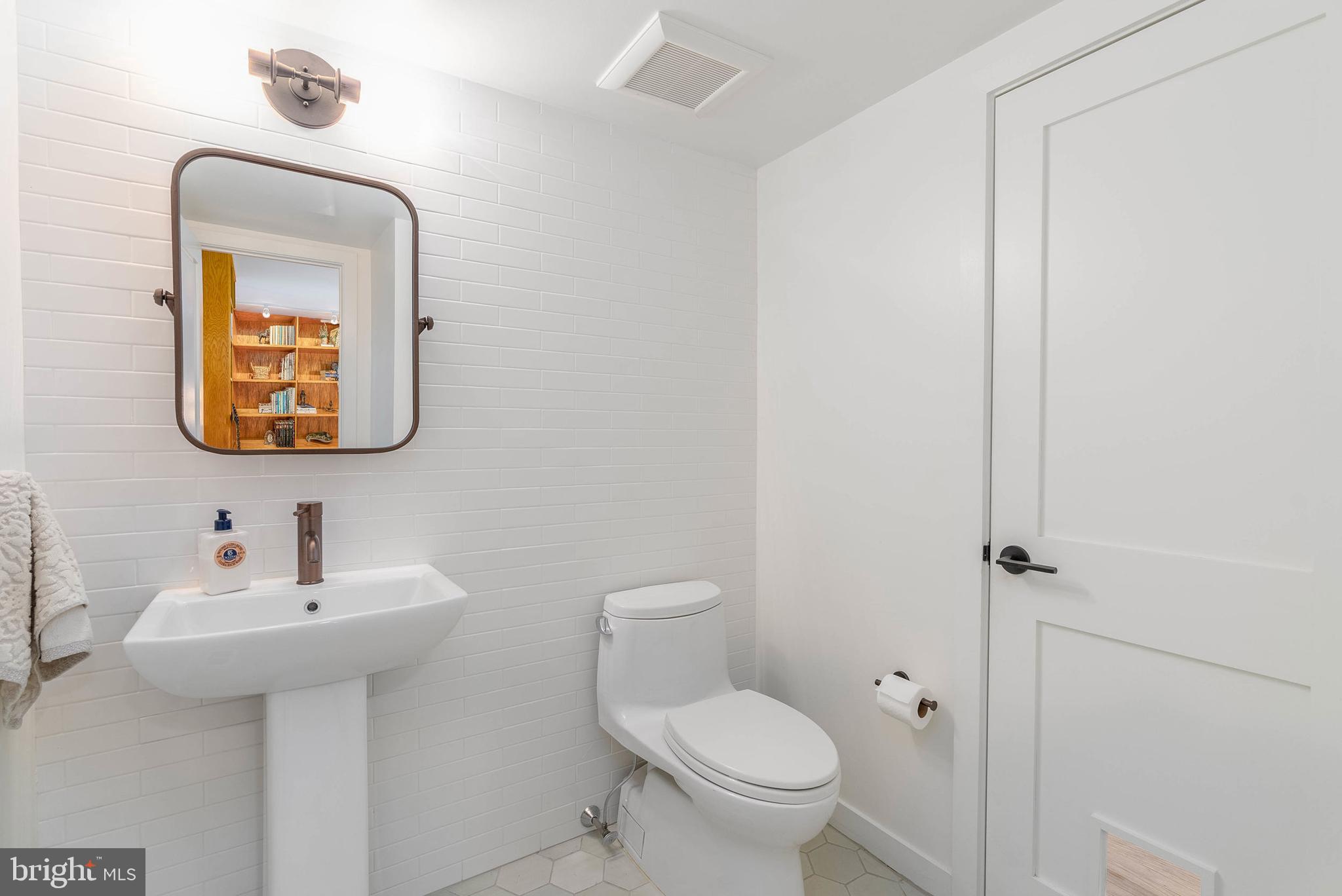 WASHINGTON SQ WEST - Residential