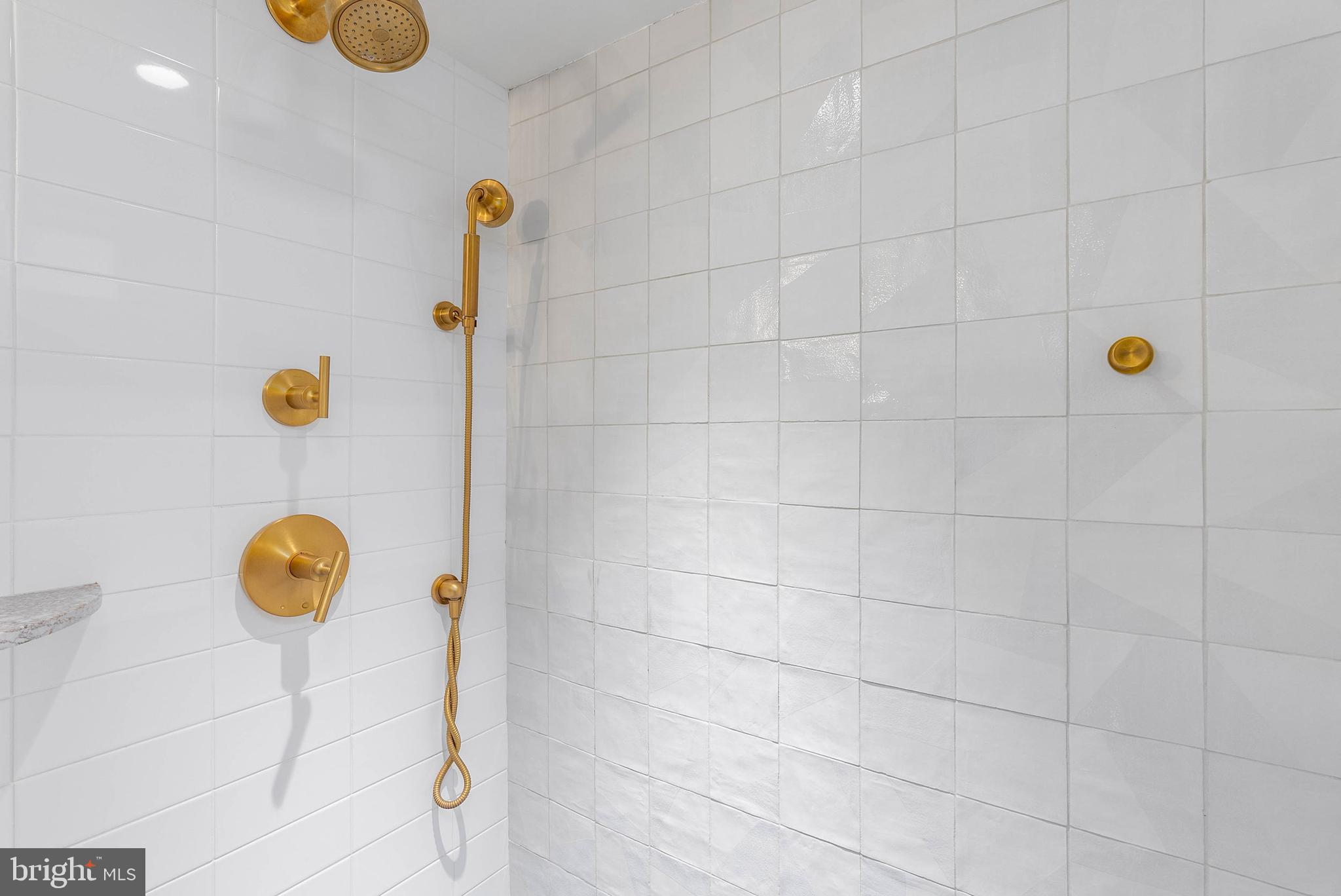 WASHINGTON SQ WEST - Residential