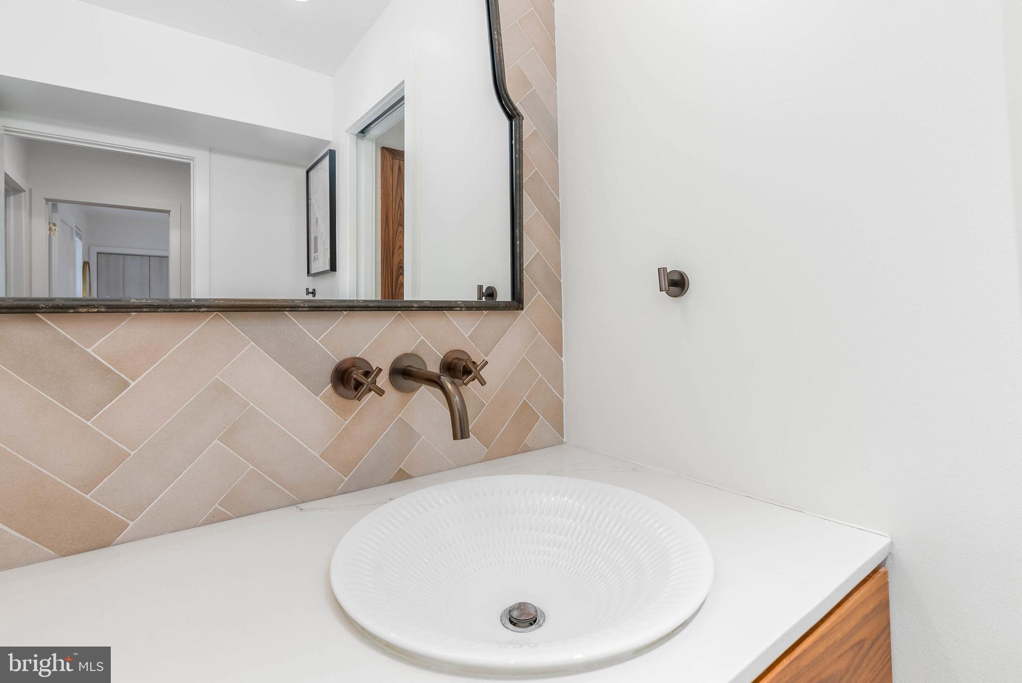 WASHINGTON SQ WEST - Residential