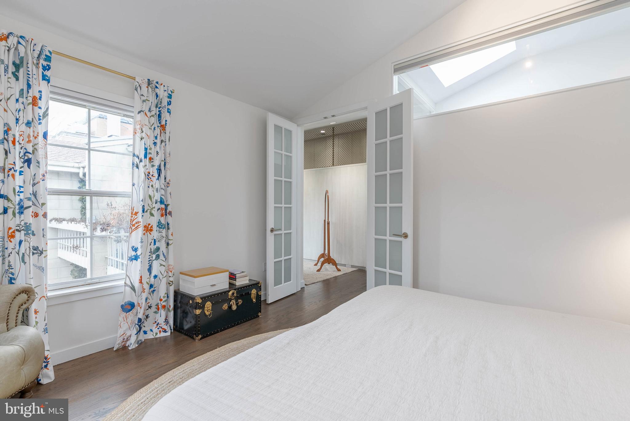 WASHINGTON SQ WEST - Residential