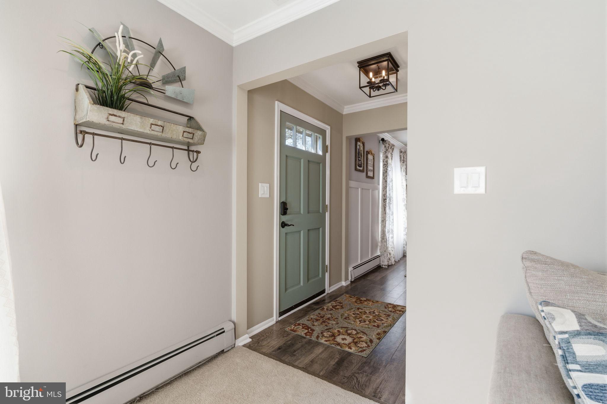 TWIN OAKS - Residential