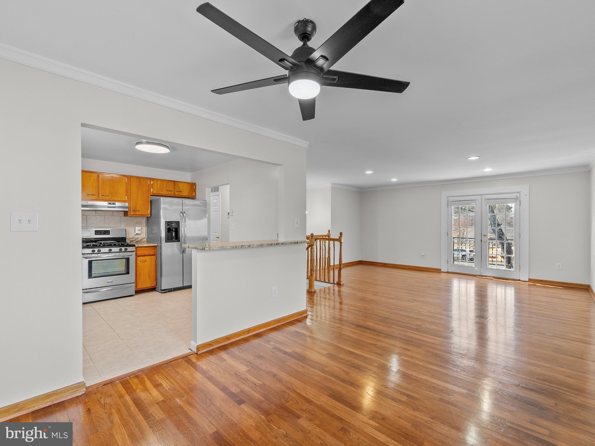 804 S ROANOKE COURT S